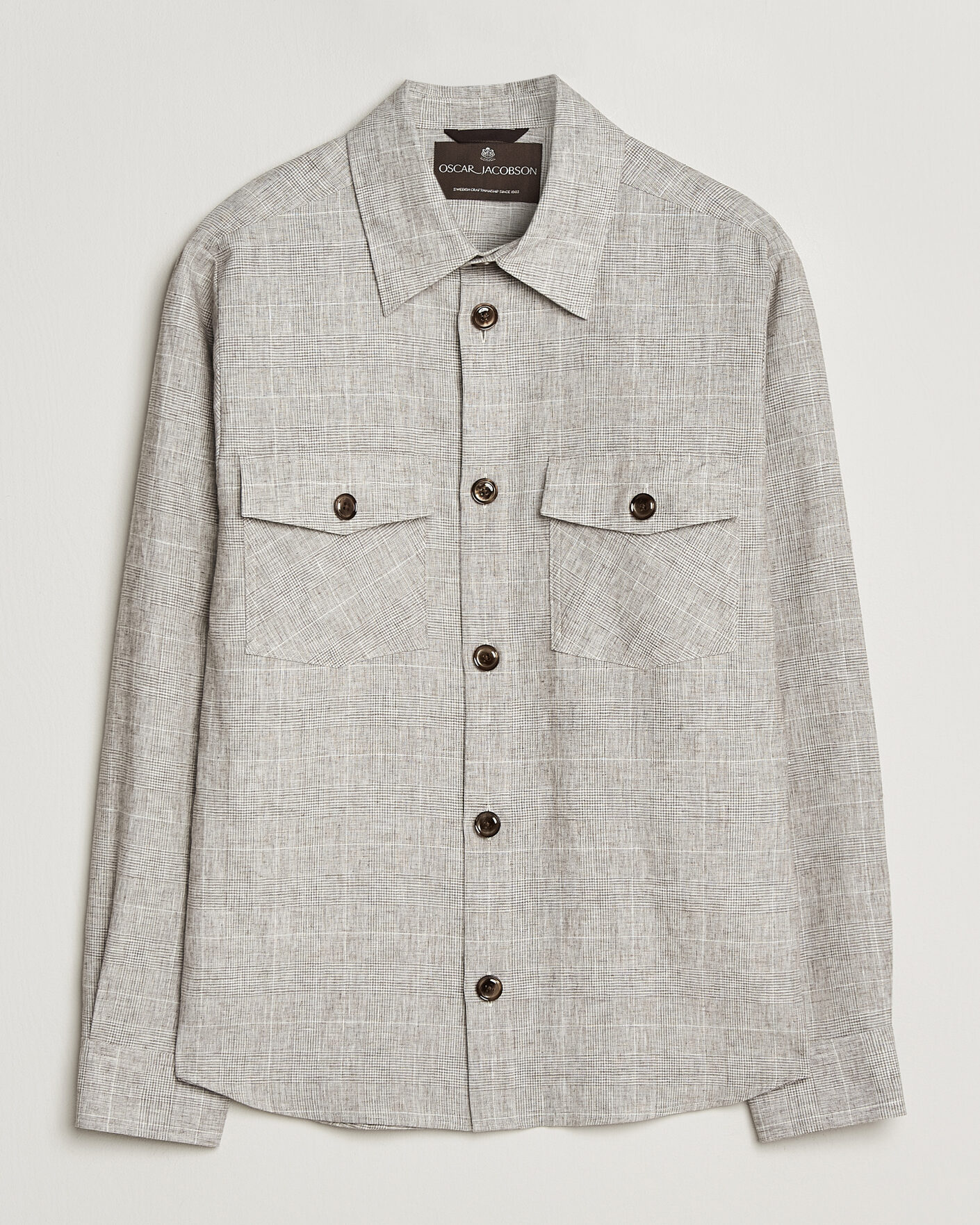 Mies | Kauluspaidat | Oscar Jacobson | Magnus Checked Linen Overshirt Beige
