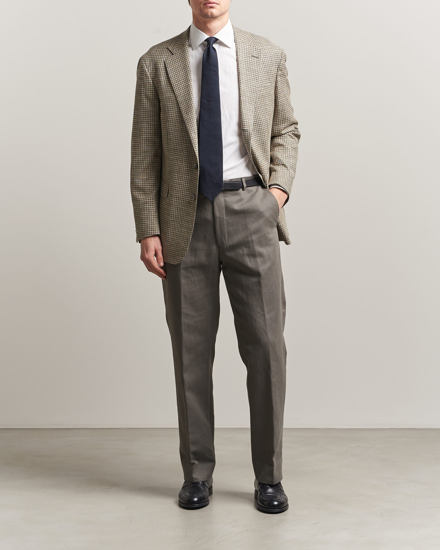 Mies | Housut | Oscar Jacobson | Del Cotton/Linen Trousers Olive