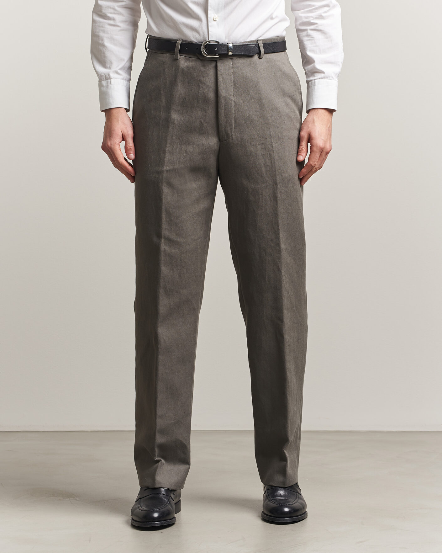 Mies | Housut | Oscar Jacobson | Del Cotton/Linen Trousers Olive