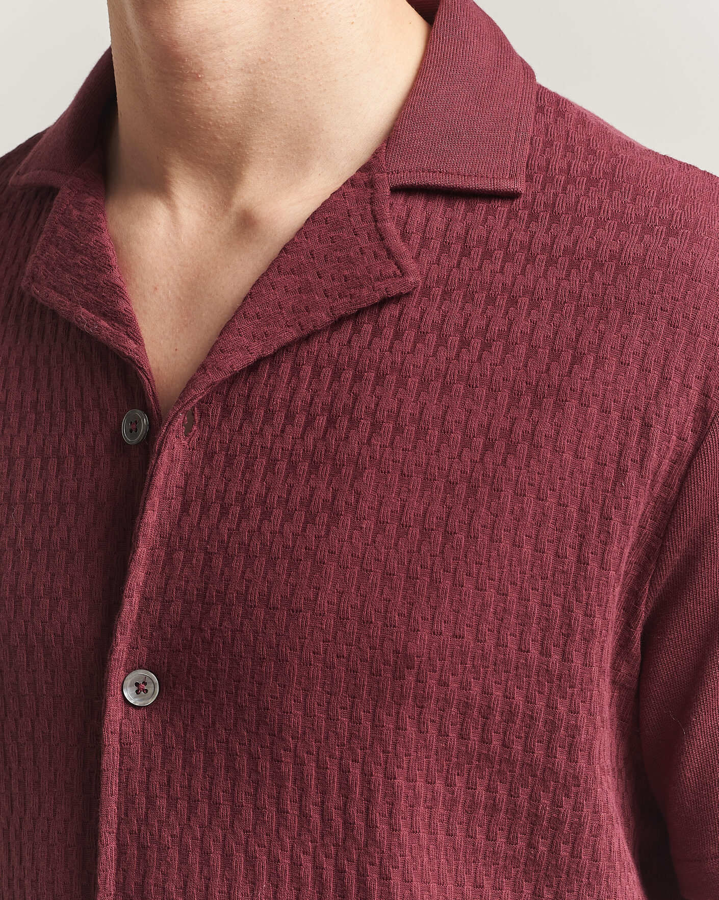Mies | Kauluspaidat | Oscar Jacobson | Kirk Knitted Short Sleeve Shirt Wine Red