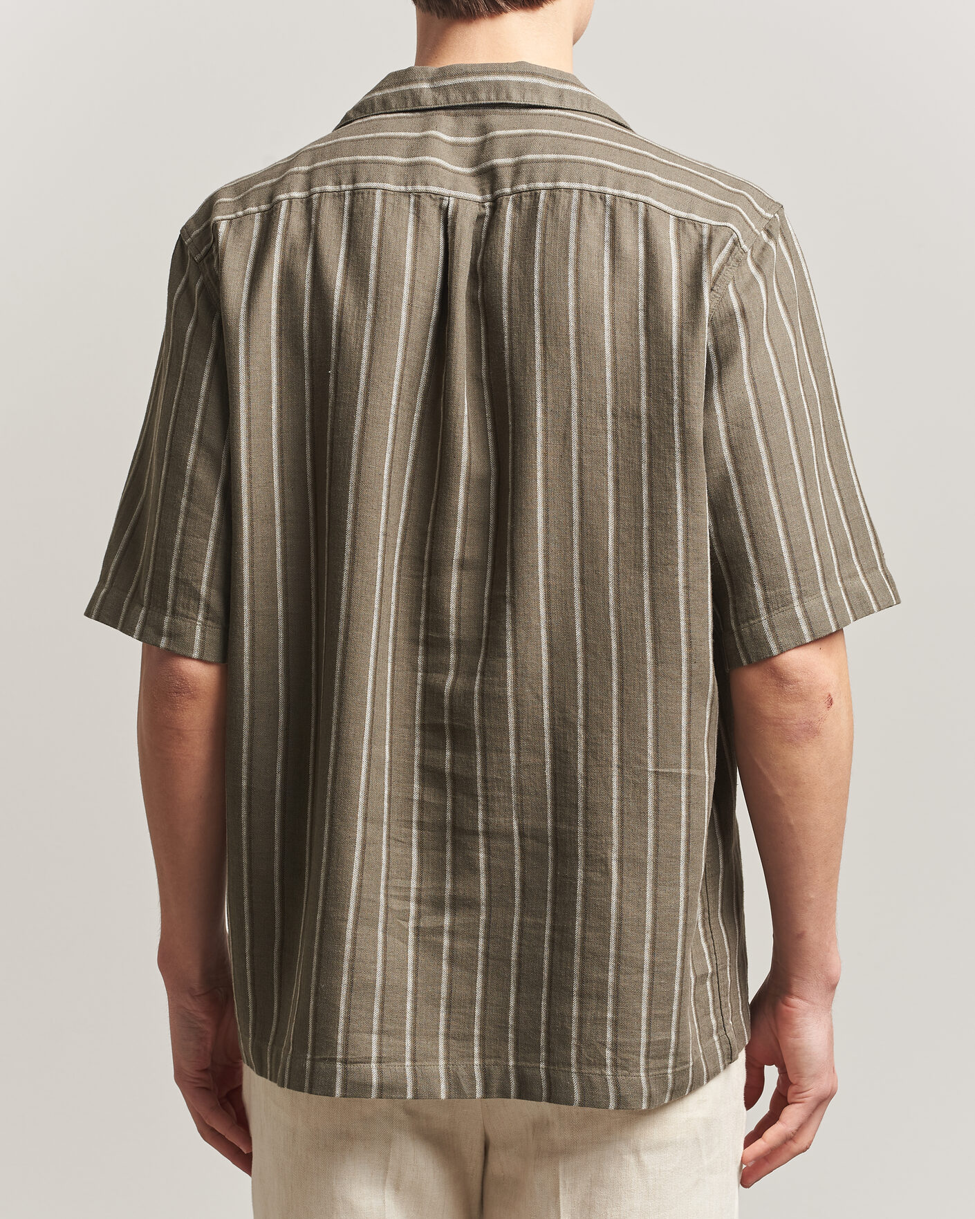 Mies | Kauluspaidat | Oscar Jacobson | Reg Fit Cuban Herringbone Short Sleeve Shirt Green