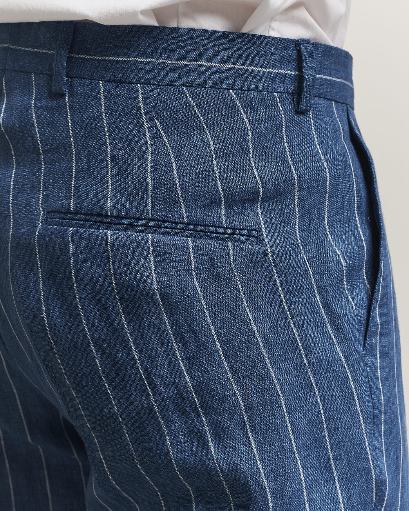 Mies | Housut | Oscar Jacobson | Dandy Striped Linen Trousers Blue