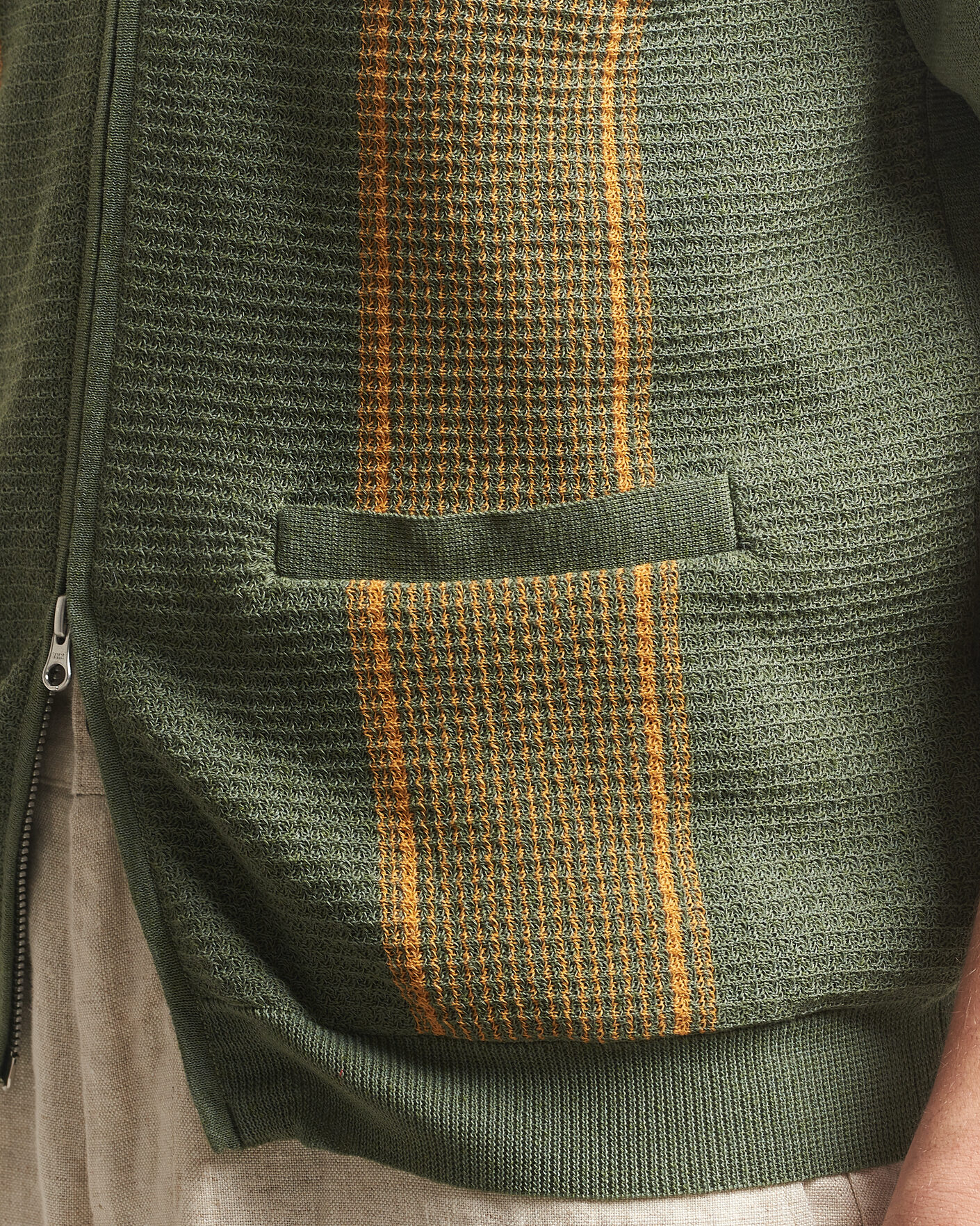 Mies | Pikeet | BEAMS PLUS | Zip Knit Striped Polo Olive