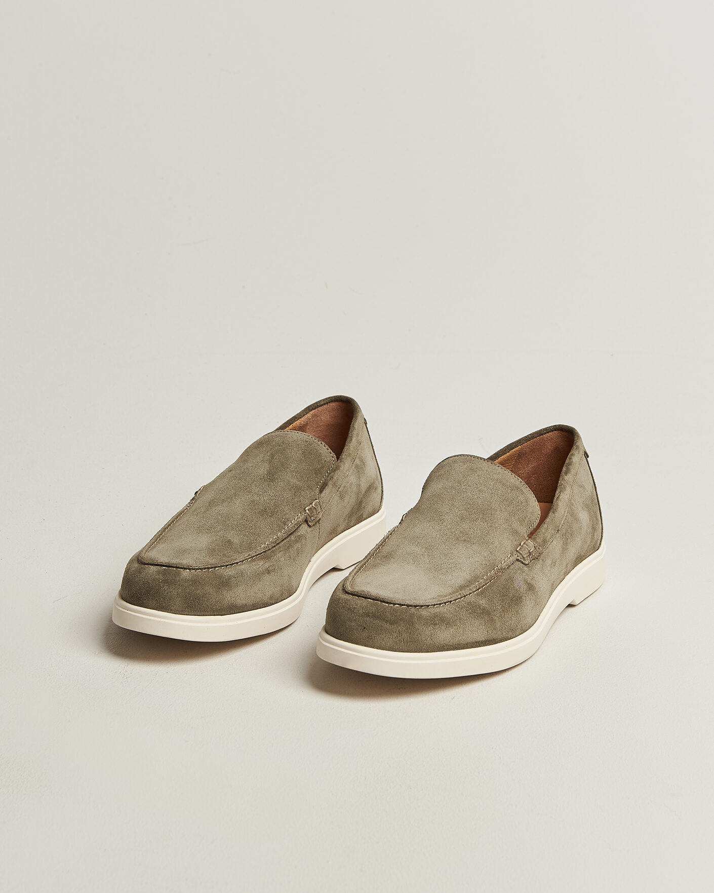 Mies | Loaferit | Loake 1880 | Tuscany Suede Loafer Pistachio
