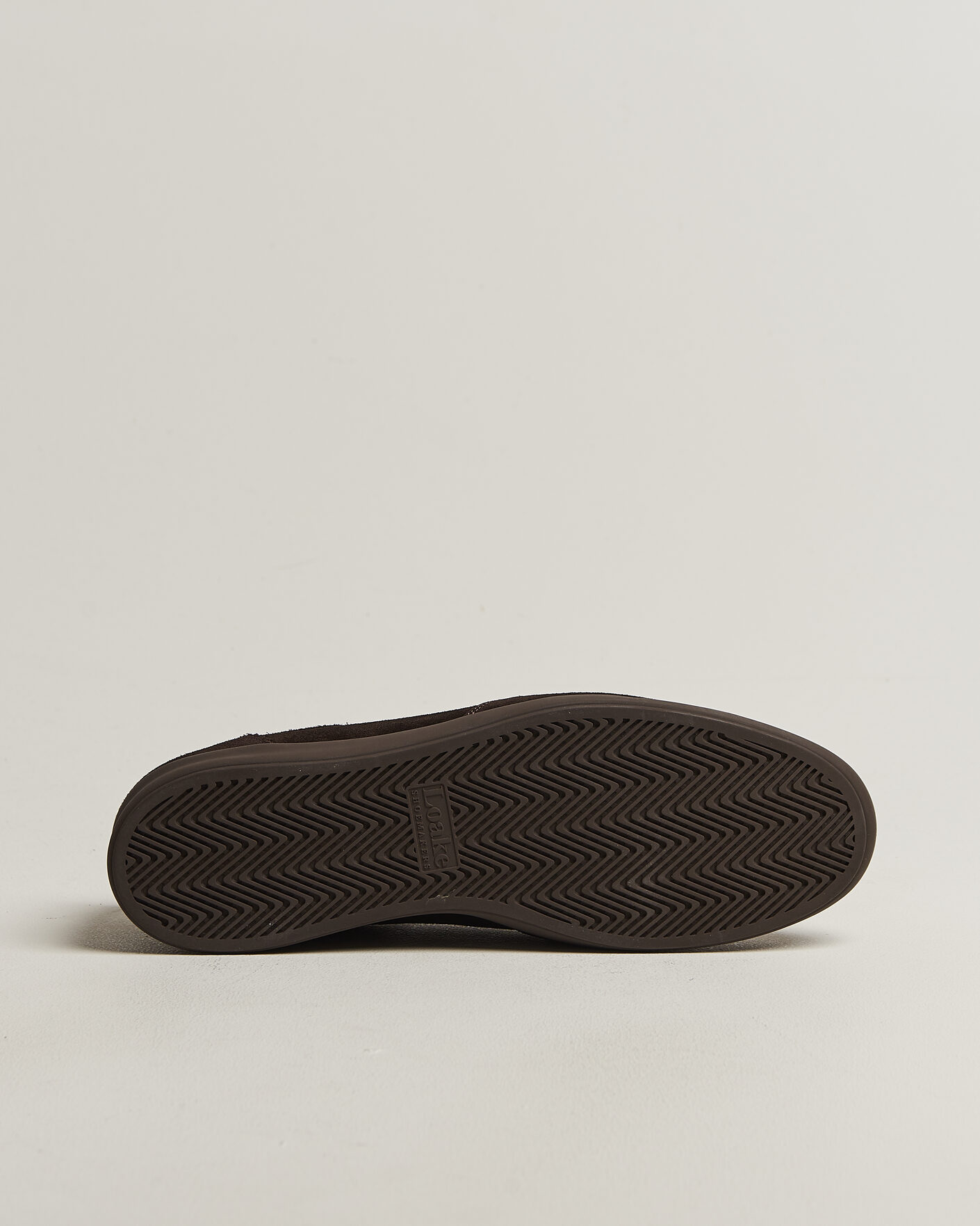 Mies | Tennarit | Loake Shoemakers | Loake 1880 Mayfair Suede Dress Sneaker Dark Brown