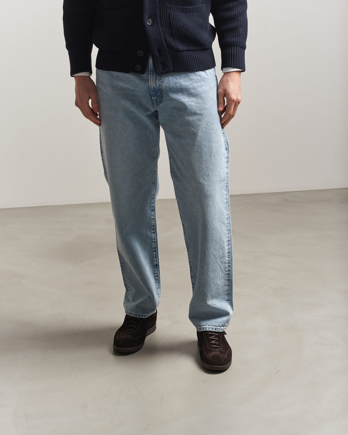 Mies | Tennarit | Loake 1880 | Mayfair Suede Dress Sneaker Dark Brown