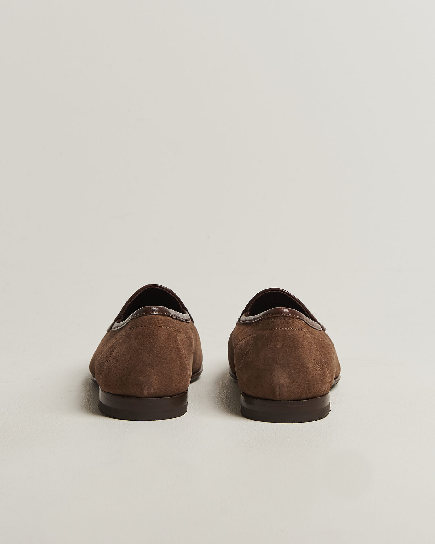 Mies | Loaferit | Loake 1880 | Belgrave Suede Belgian Loafer Flint