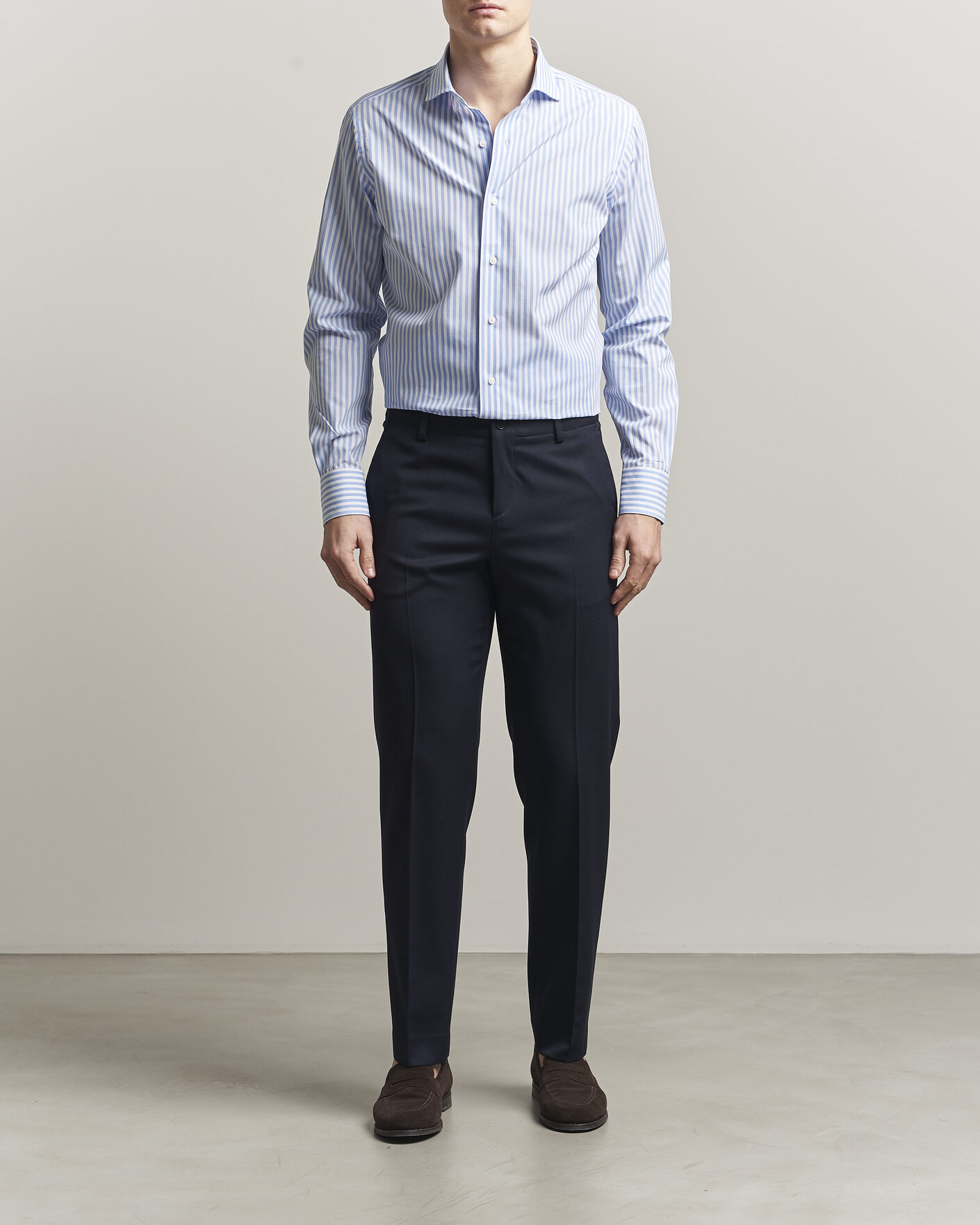 Mies | Kauluspaidat | Grigio | Cotton Poplin Dress Shirt Light Blue Stripe