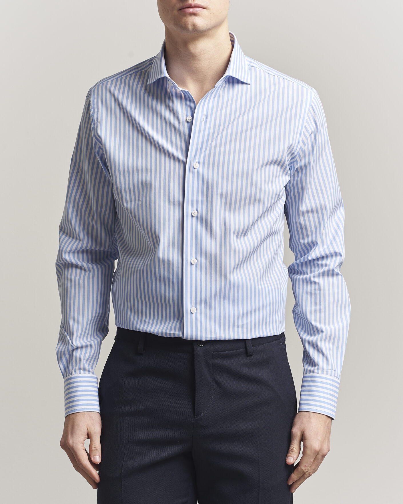 Mies | Kauluspaidat | Grigio | Cotton Poplin Dress Shirt Light Blue Stripe
