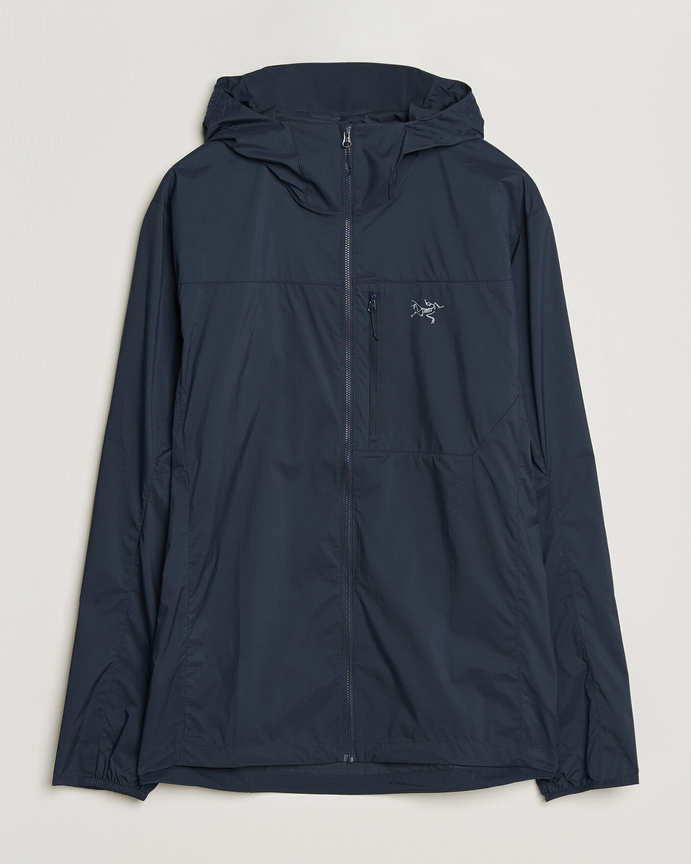 Mies | Takit | Arc'teryx | Squamish Lightweight Hooded Jacket Black Sapphire