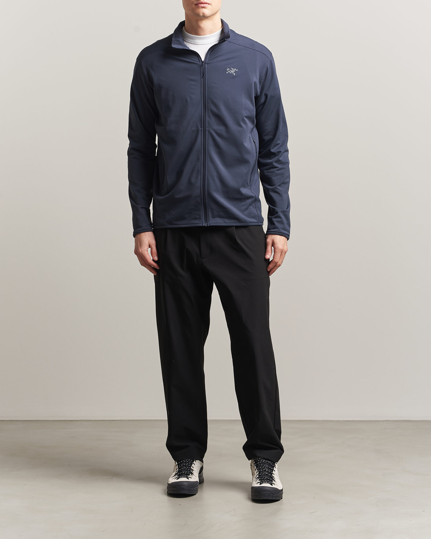 Mies | Puserot | Arc'teryx | Kyanite Lightweight Full Zip Black Sapphire