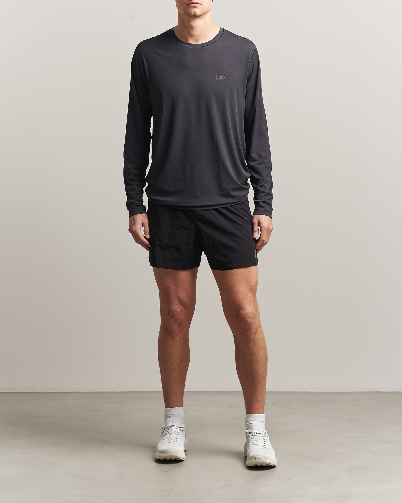 Mies | T-paidat | Arc'teryx | Cormac Long Sleeve T-Shirt Black