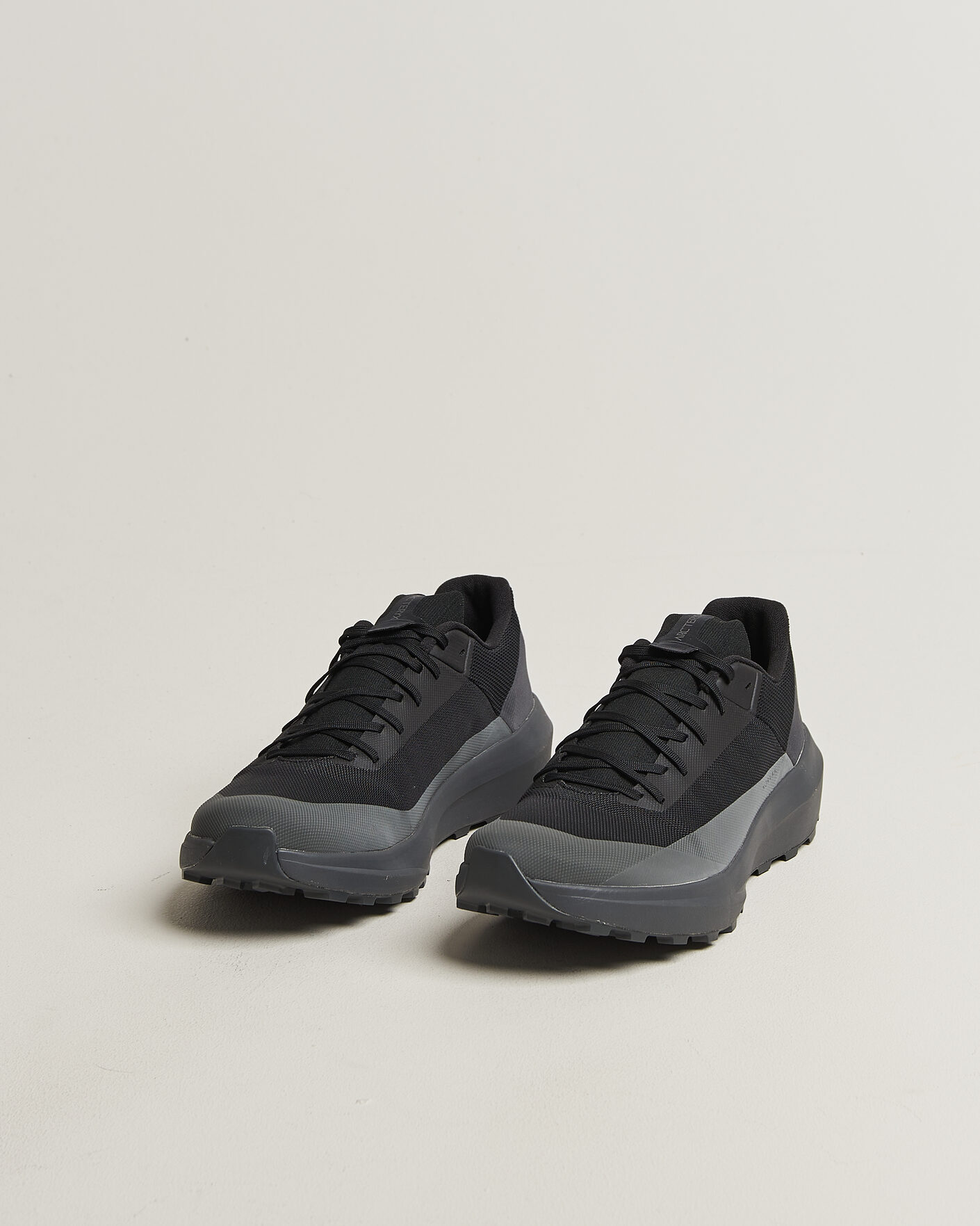 Mies | Vaelluskengät | Arc'teryx | Norvan LD 4 Trail Sneaker Black/Graphite