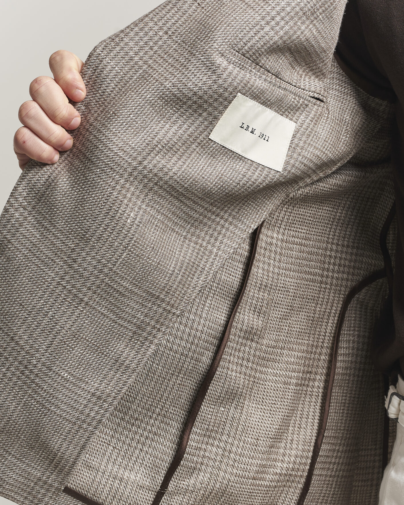 Mies | Pikkutakit | L.B.M. 1911 | Jack Regular Fit Linen/Wool Checked Blazer Taupe