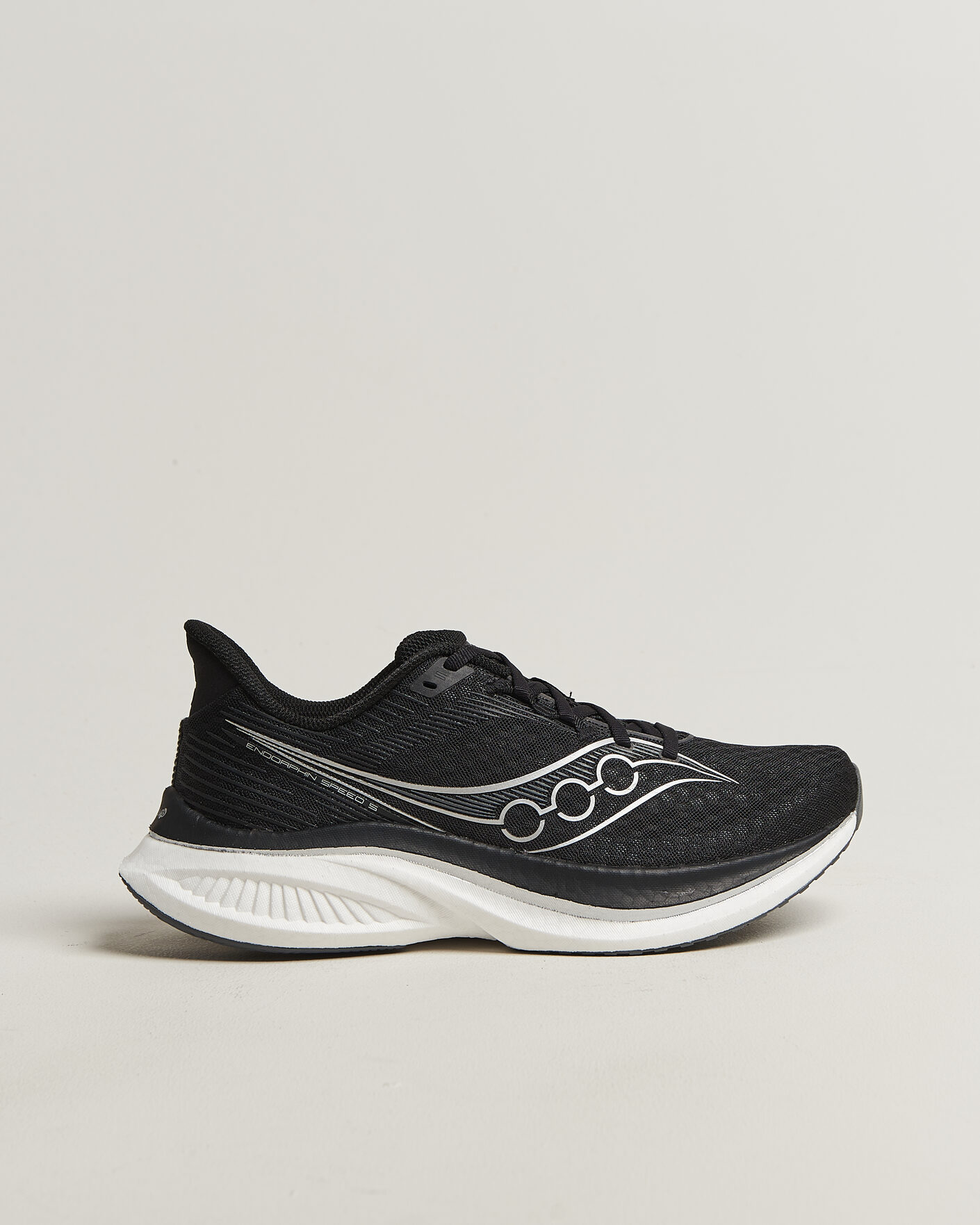 Mies | Juoksukengät | Saucony | Endorphin Speed 5 Black/White