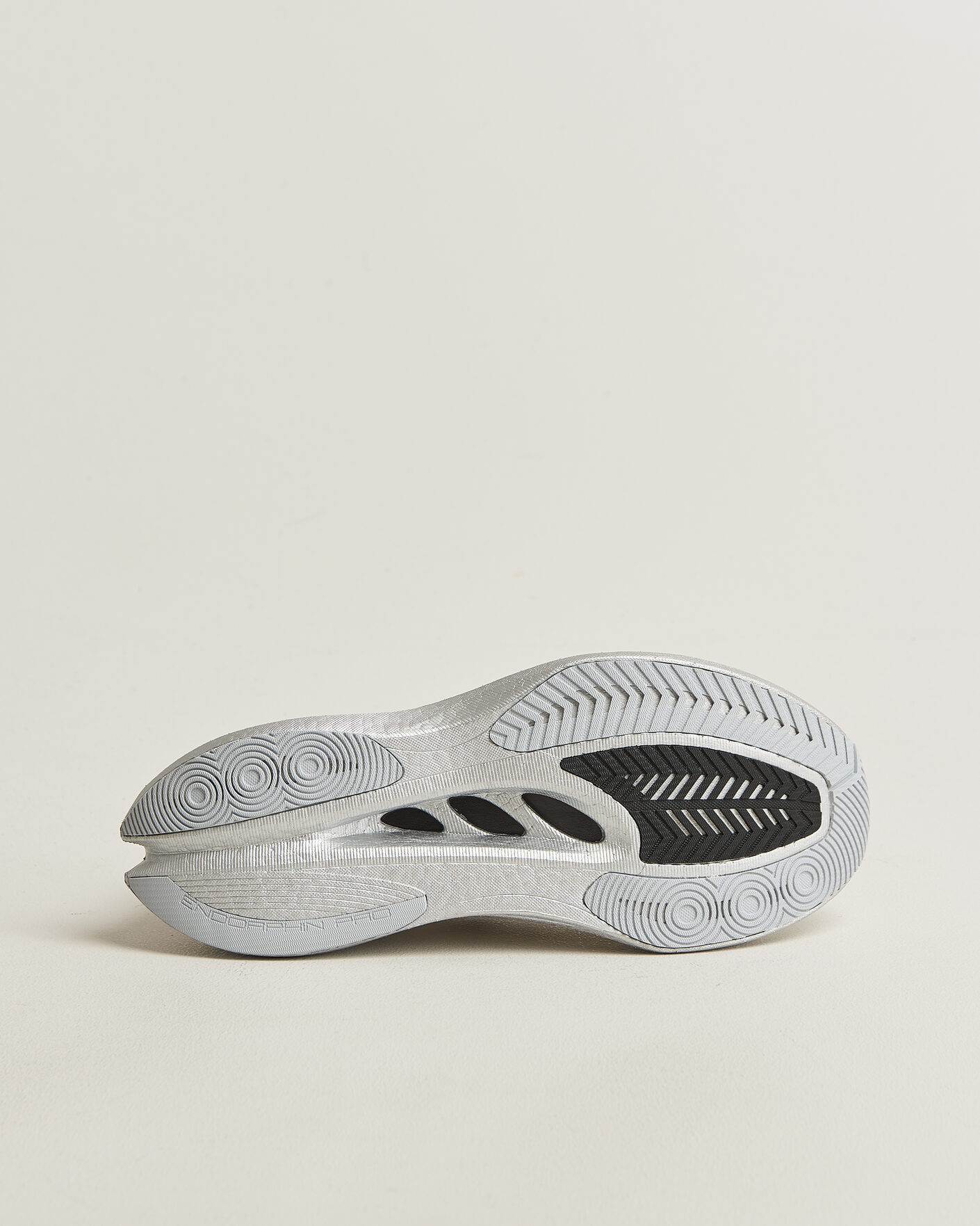 Mies | Juoksukengät | Saucony | Endorphin Pro 5 White/Black