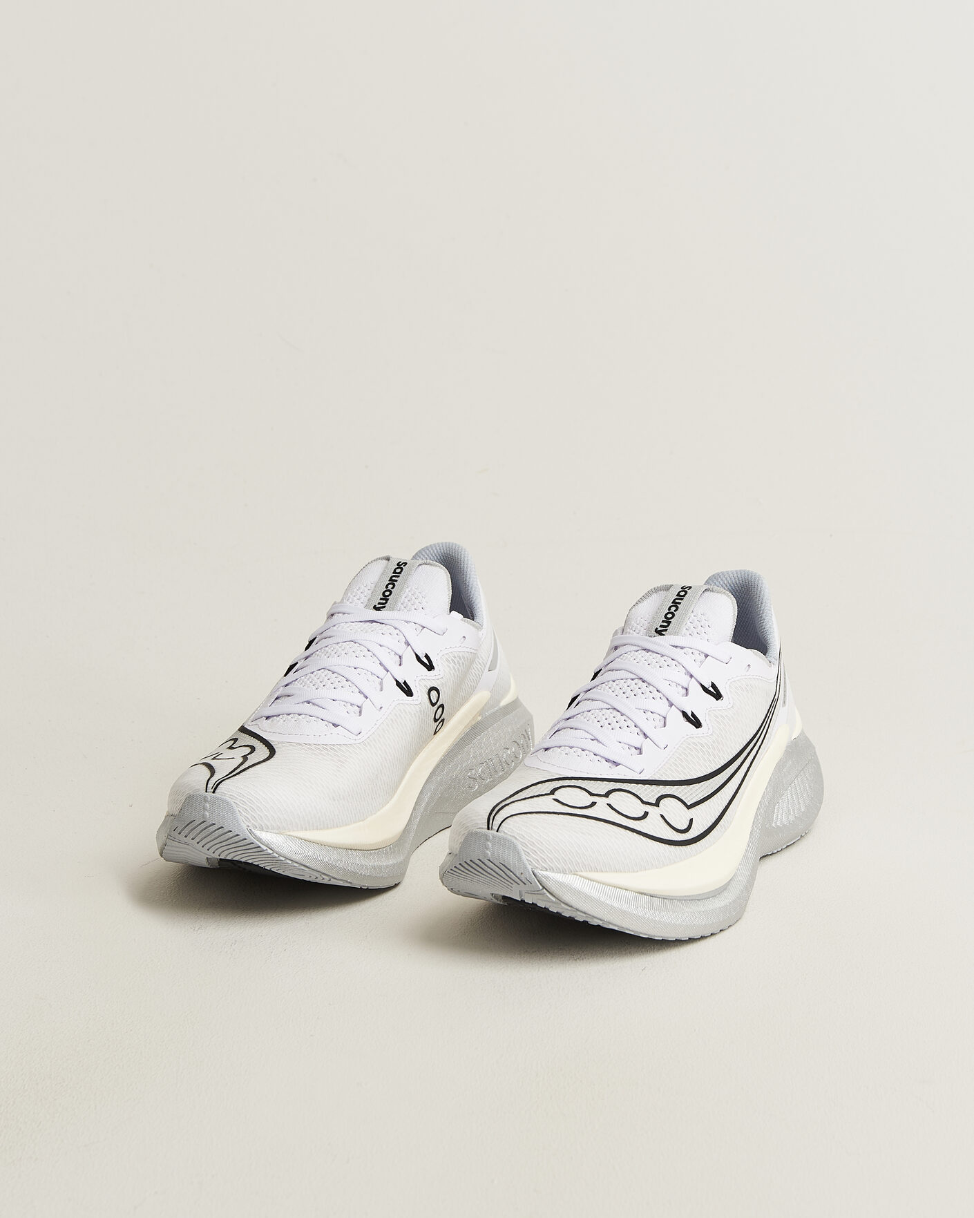 Mies | Juoksukengät | Saucony | Endorphin Pro 5 White/Black