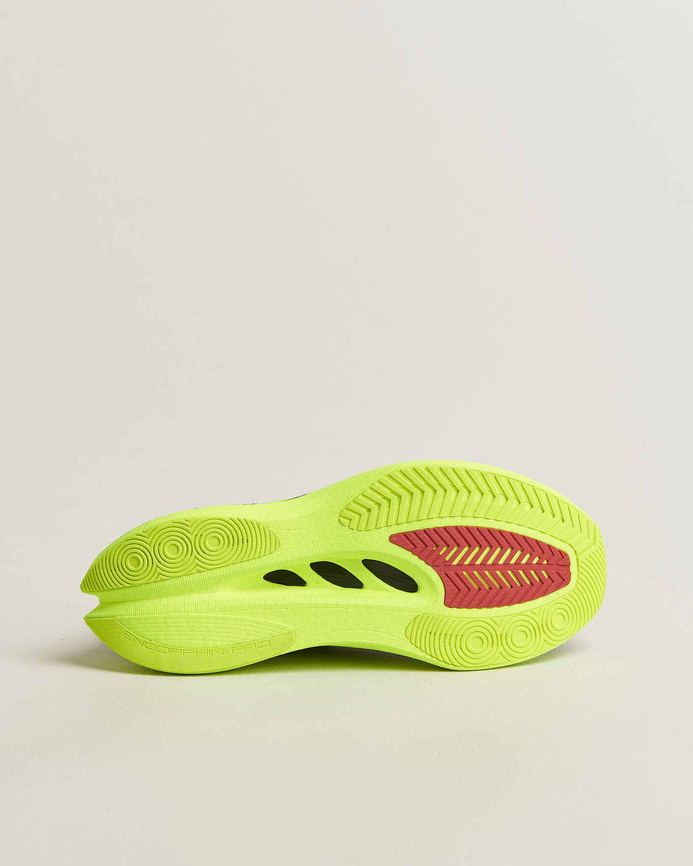 Mies | Juoksukengät | Saucony | Endorphin Pro 5 Black/Shock