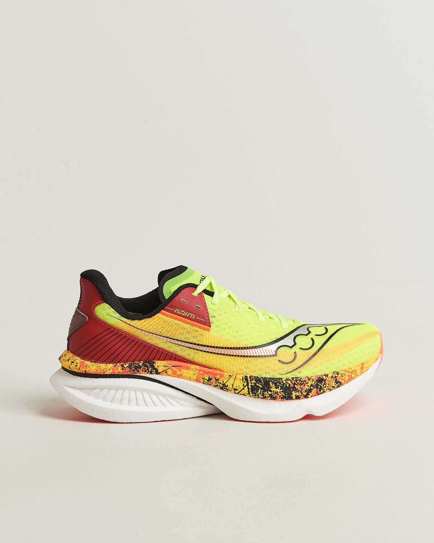 Mies | Juoksukengät | Saucony | Endorphin Azura Citron/Black