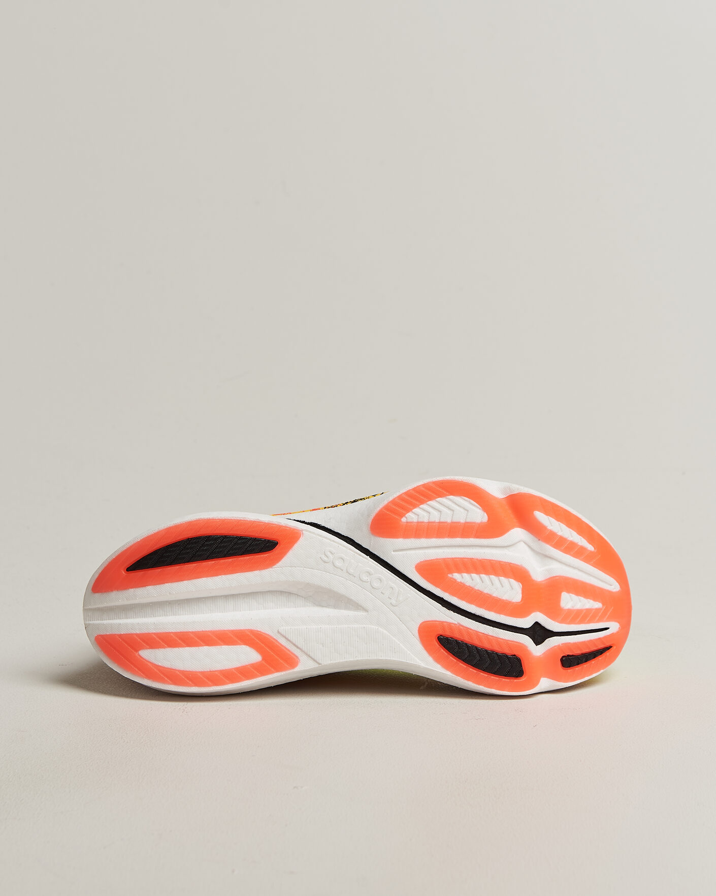 Mies | Juoksukengät | Saucony | Endorphin Azura Citron/Black