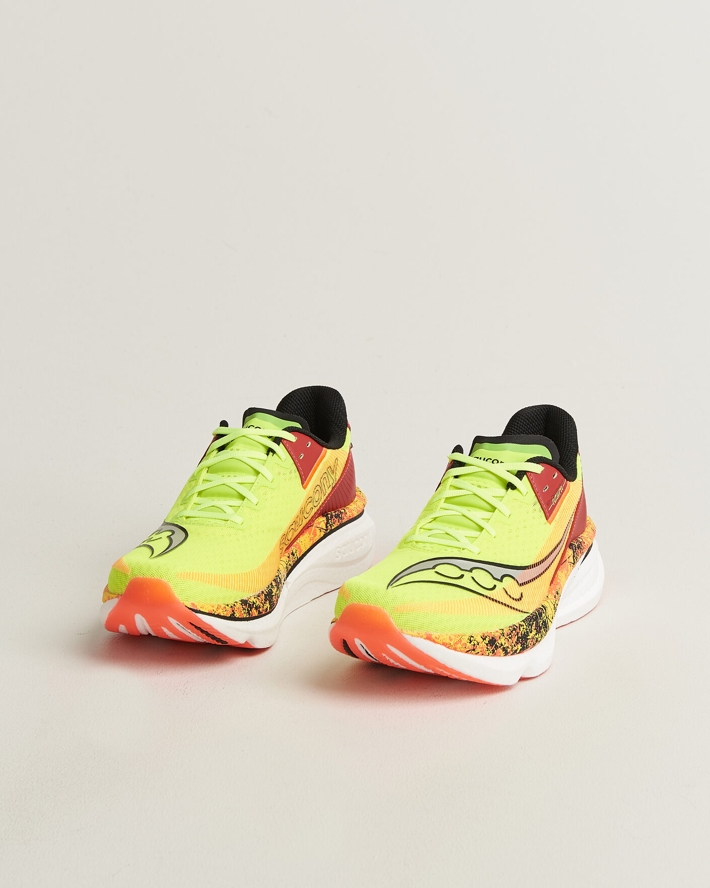 Mies | Juoksukengät | Saucony | Endorphin Azura Citron/Black