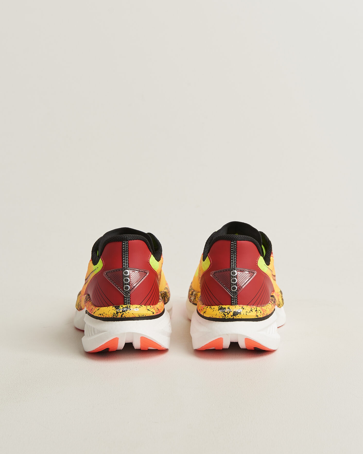 Mies | Juoksukengät | Saucony | Endorphin Azura Citron/Black