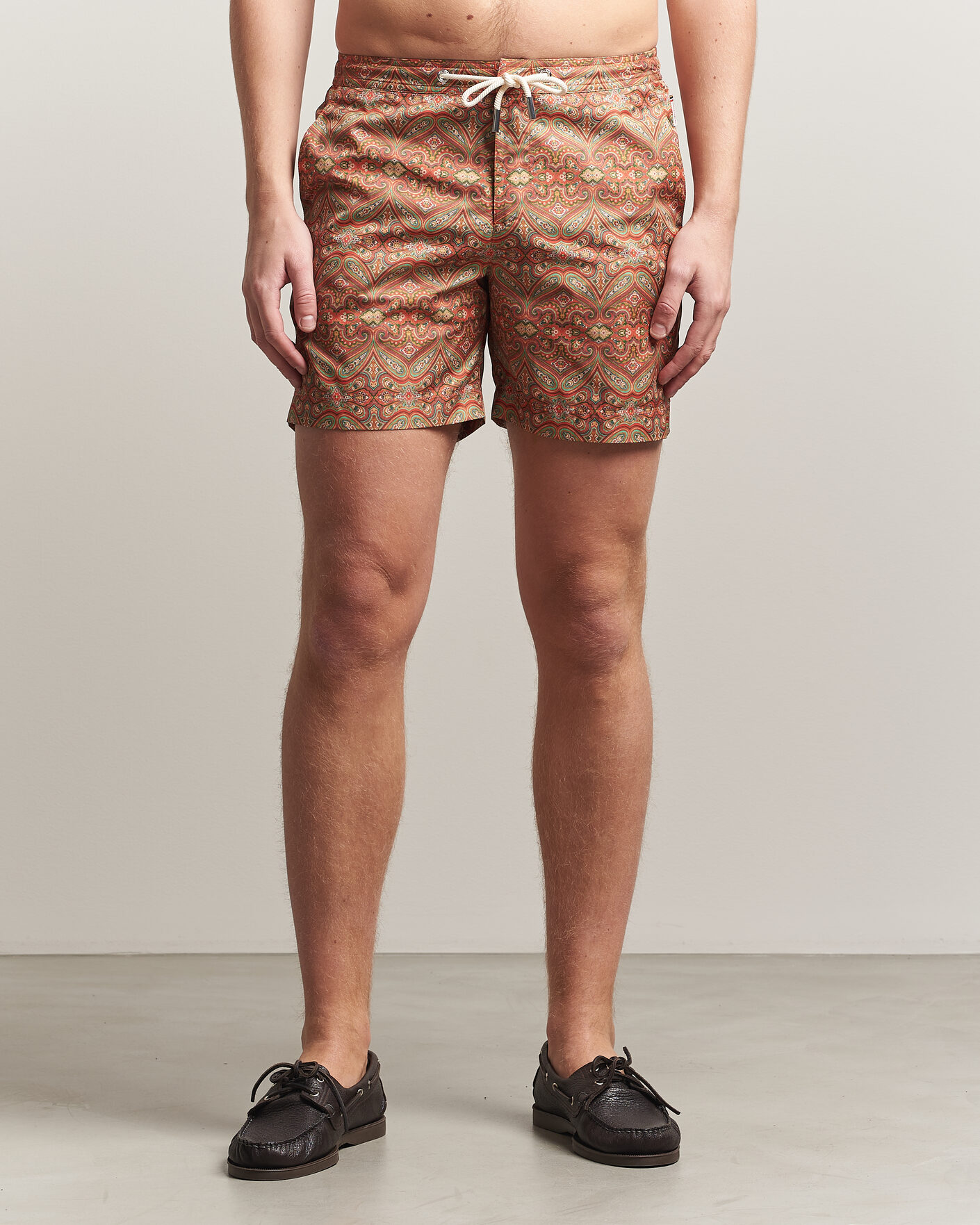 Mies | Uimahousut | Orlebar Brown | Bulldog Drawcord Carnival Swim Shorts Vermillion