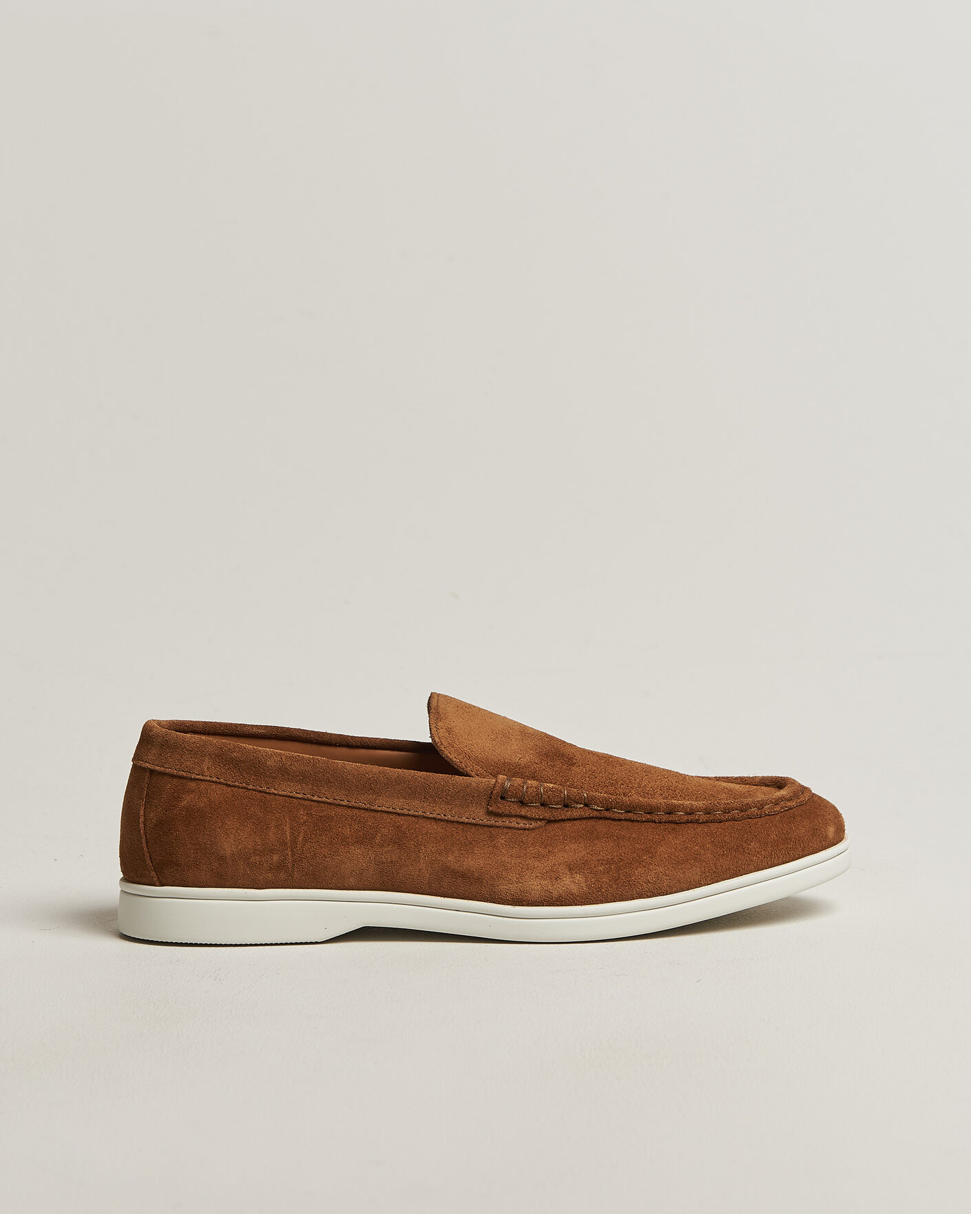 Mies | Loaferit | Charles Tyrwhitt | Suede Slip On Loafers Light Brown
