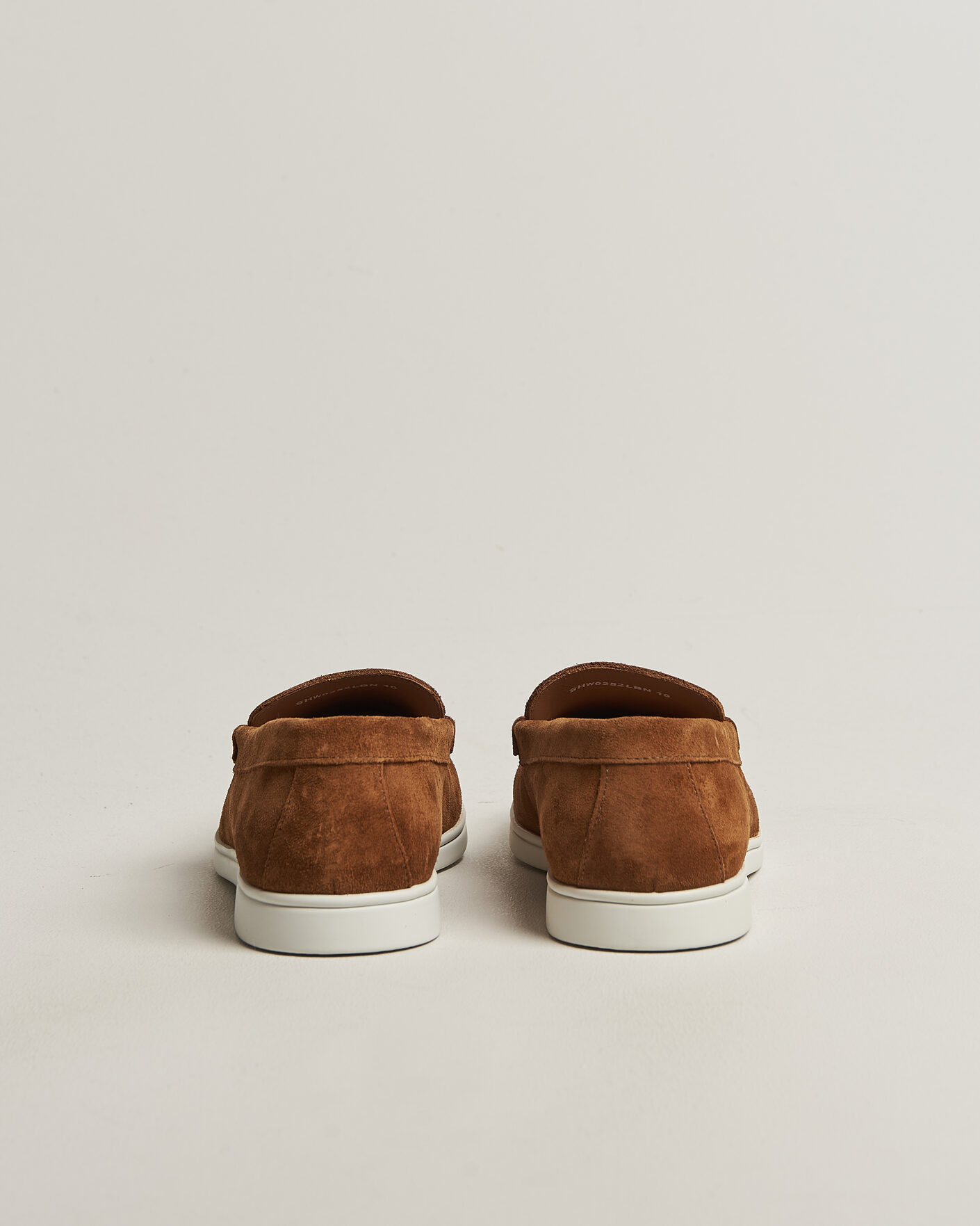 Mies | Loaferit | Charles Tyrwhitt | Suede Slip On Loafers Light Brown