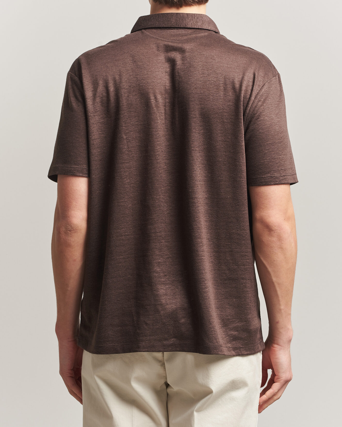 Mies | Pikeet | Charles Tyrwhitt | Short Sleeve Linen Polo Chocolate Brown