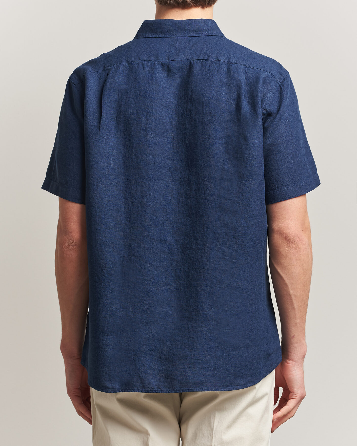 Mies | Kauluspaidat | Charles Tyrwhitt | Pure Linen Short Sleeve Slim Fit Shirt Navy