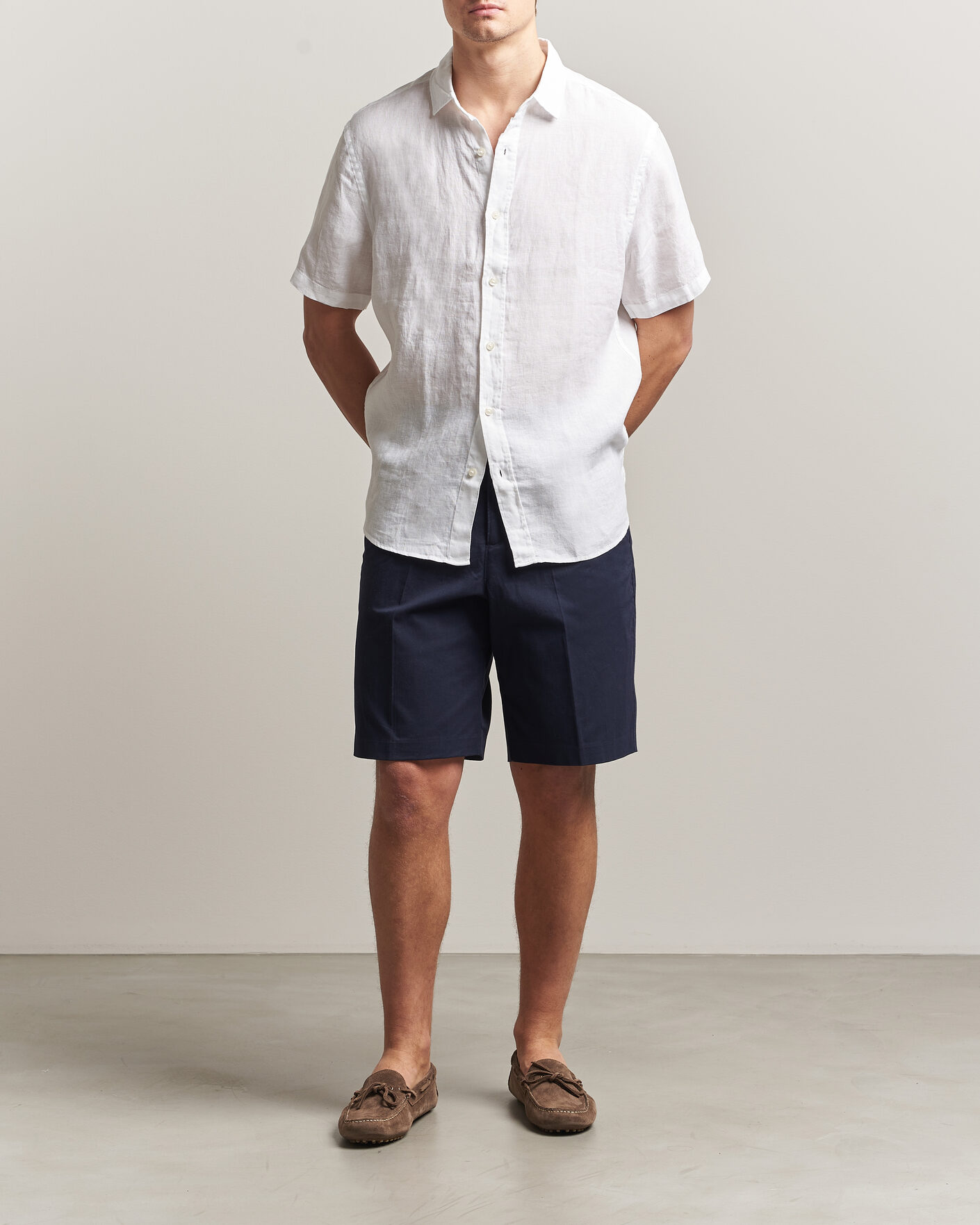Mies | Kauluspaidat | Charles Tyrwhitt | Pure Linen Short Sleeve Slim Fit Shirt White