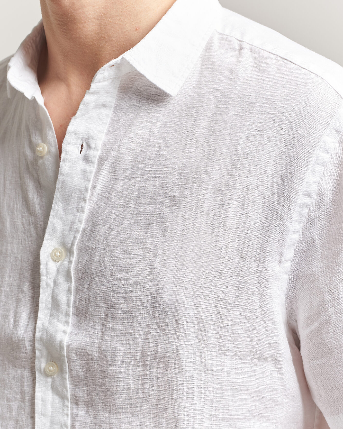 Mies | Kauluspaidat | Charles Tyrwhitt | Pure Linen Short Sleeve Slim Fit Shirt White