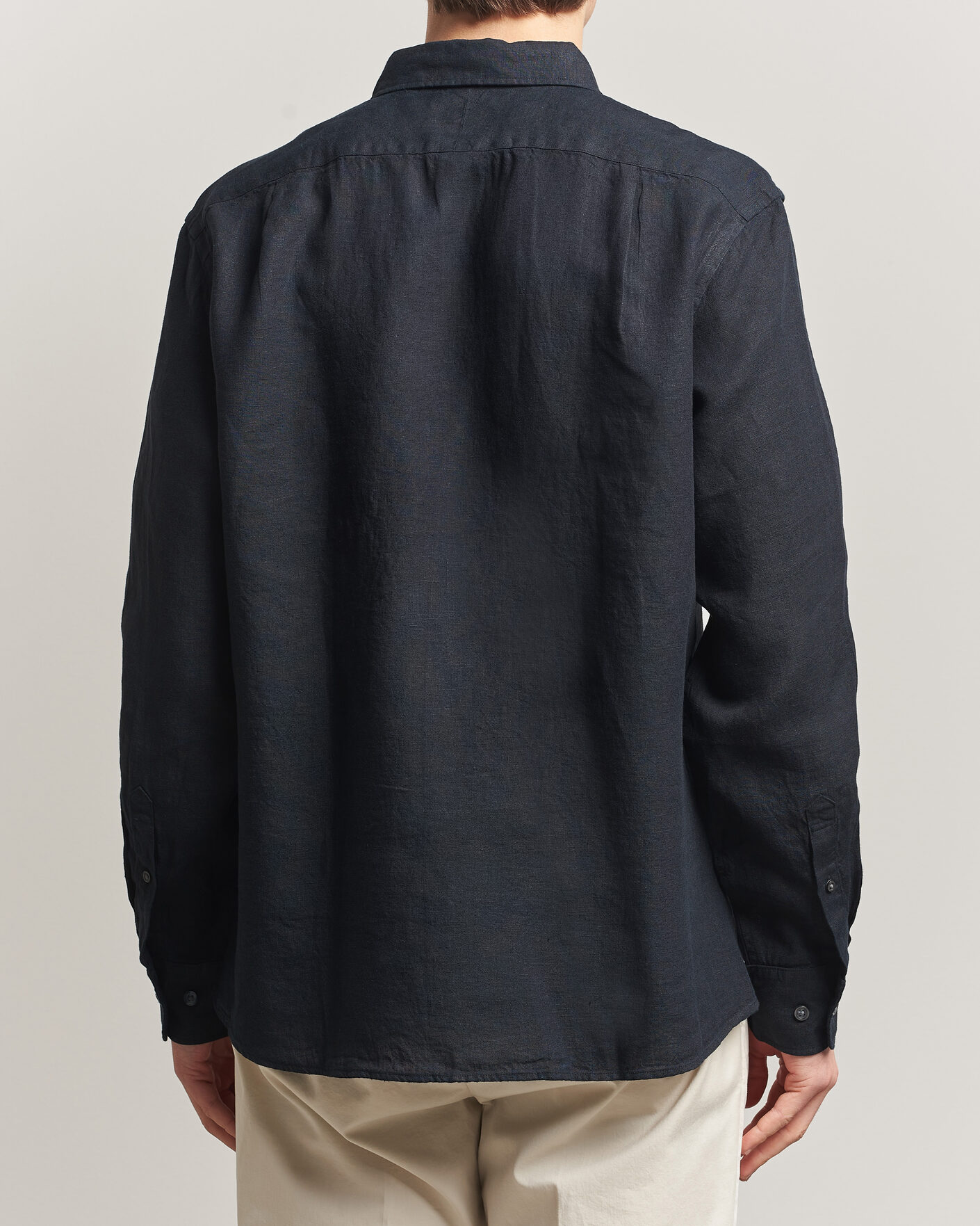 Mies | Kauluspaidat | Charles Tyrwhitt | Pure Linen Slim Fit Shirt Black