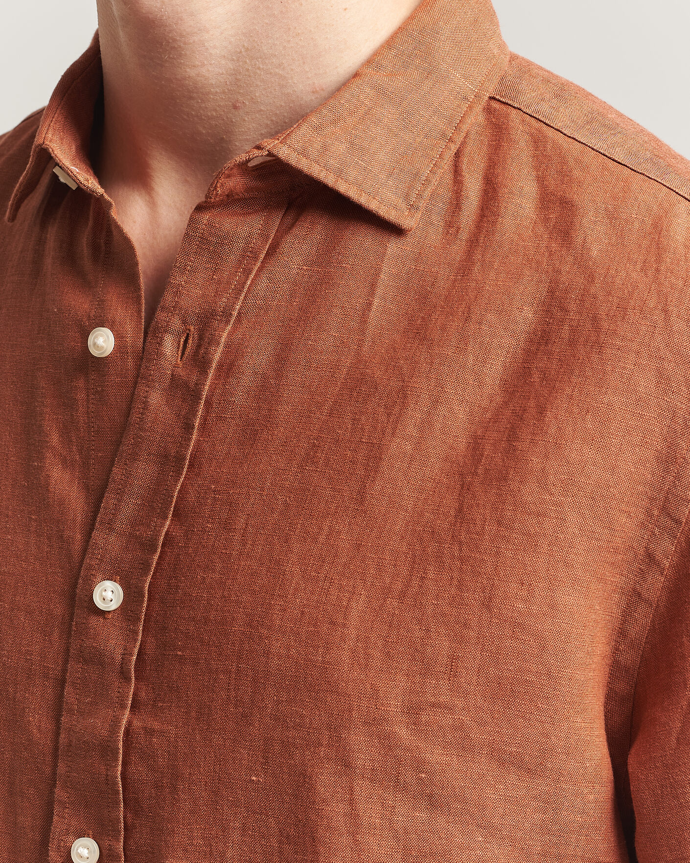 Mies | Kauluspaidat | Charles Tyrwhitt | Pure Linen Slim Fit Shirt Burnt Orange