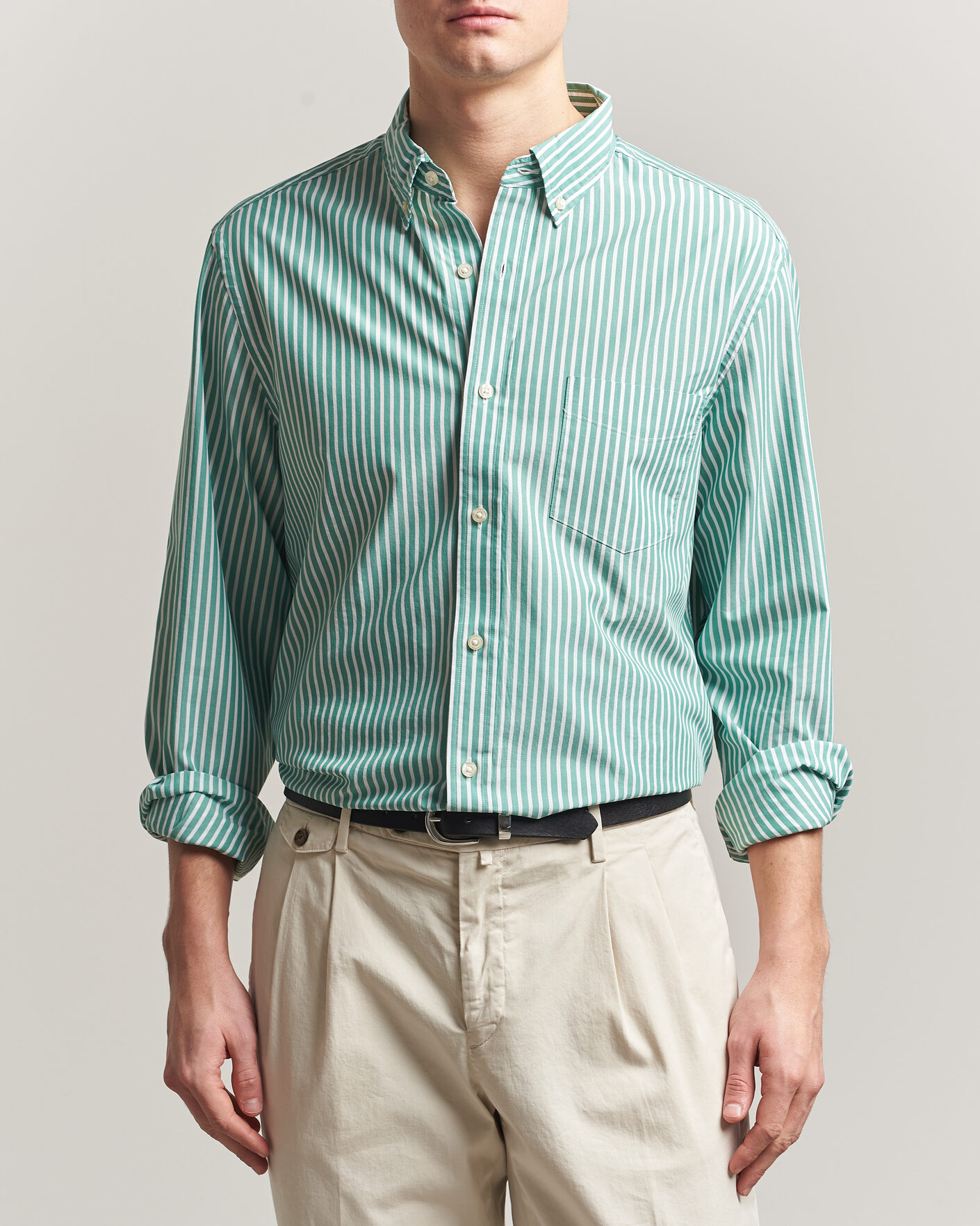 Mies | Kauluspaidat | Charles Tyrwhitt | Button Down Stretch Poplin Shirt Green Stripe