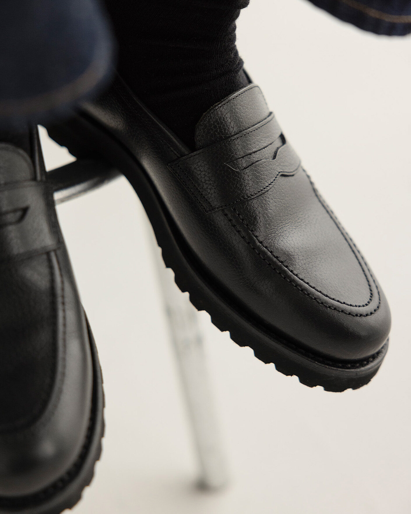 Mies | Loaferit | Myrqvist for Care of Carl | Myrqvist Stenhammar II Vibram Loafer Black Grained Calf