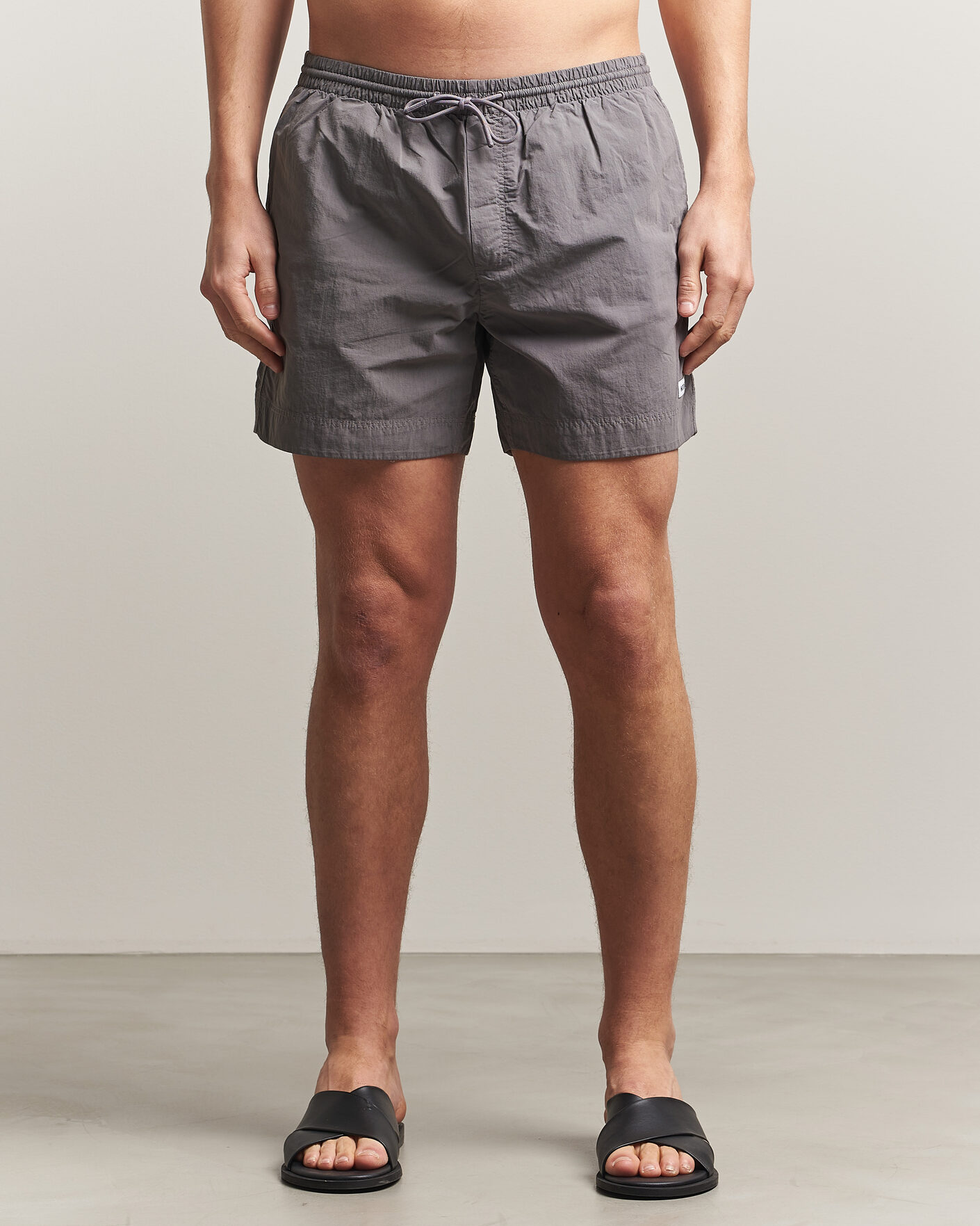 Mies | Uimahousut | Woolrich | Solid Garment Dyed Swimshorts Chark