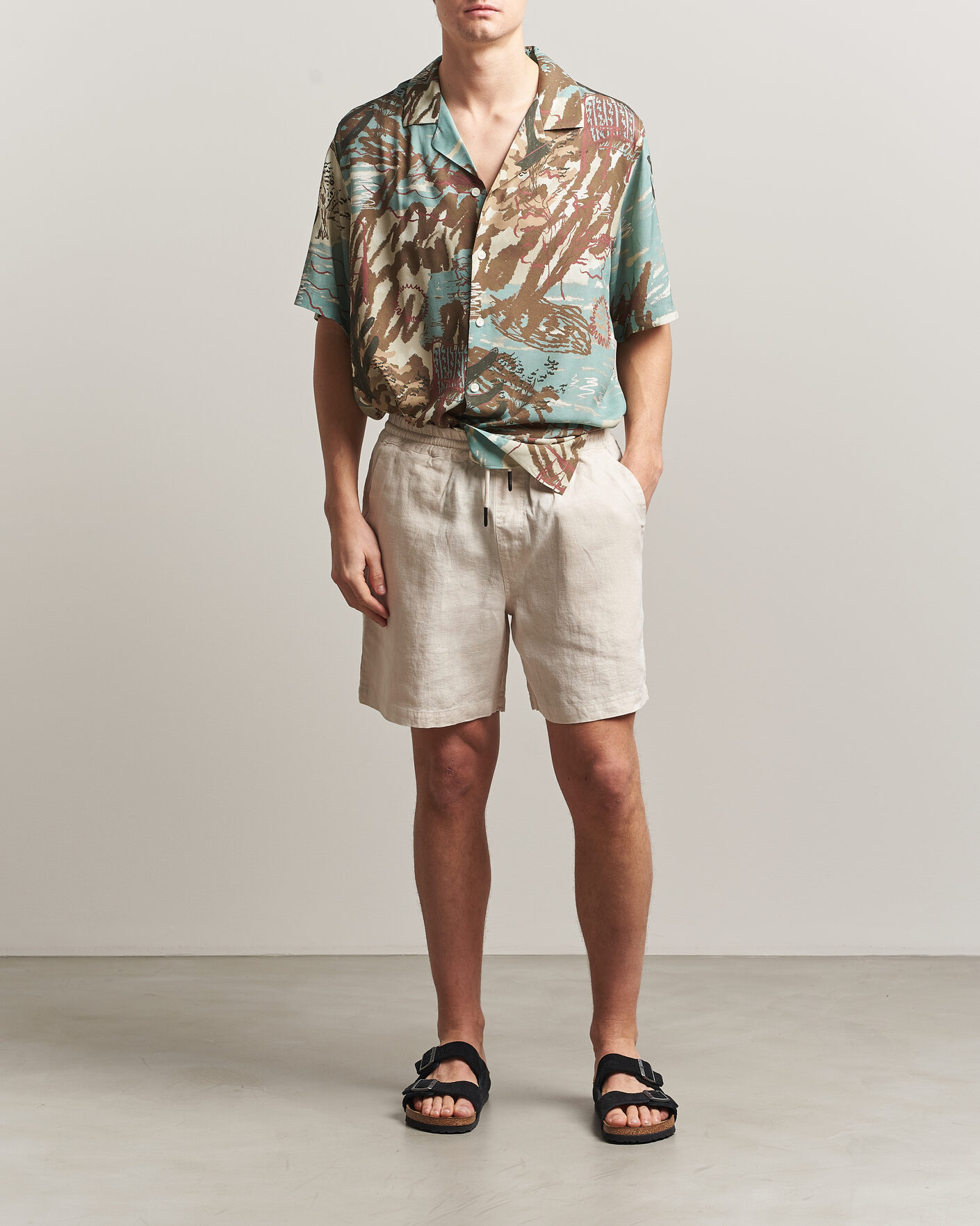 Mies | Shortsit | OAS | Porto Linen Shorts Beige