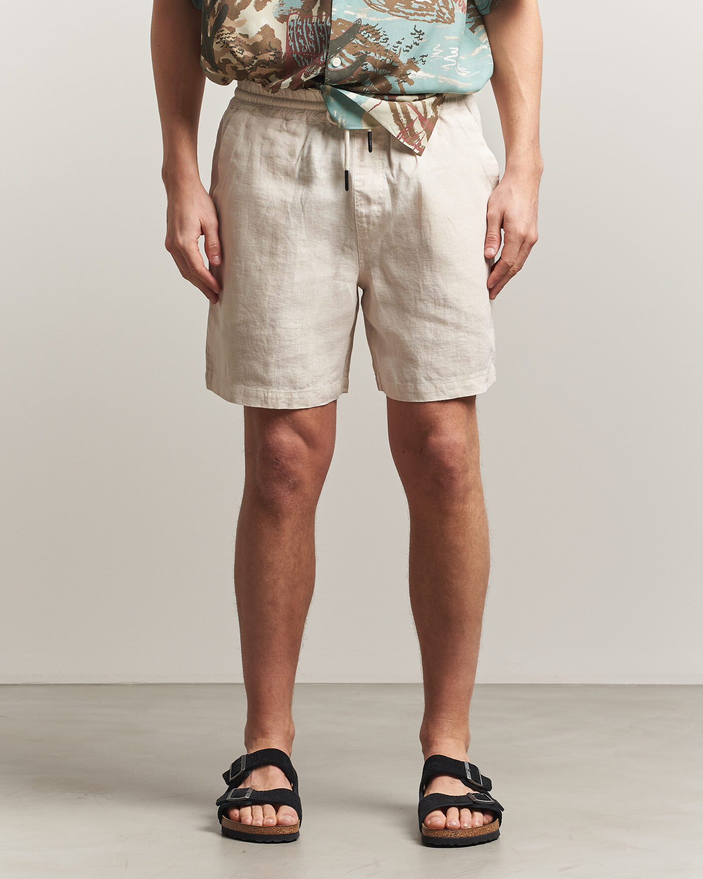 Mies | Shortsit | OAS | Porto Linen Shorts Beige