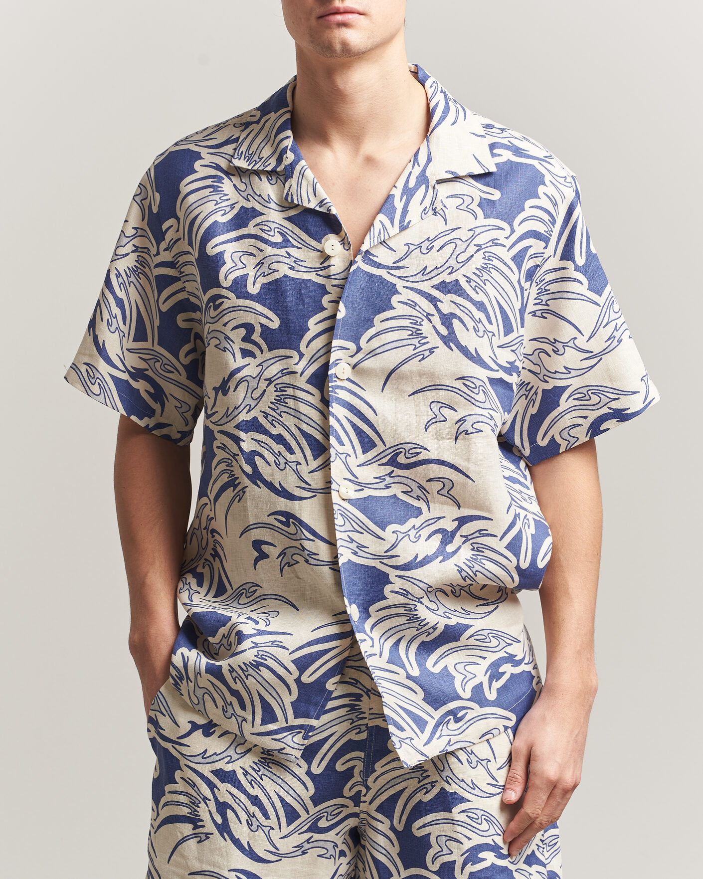 Mies | Kauluspaidat | OAS | Cuba Short Sleeve Printed Linen Shirt Rouge Blue