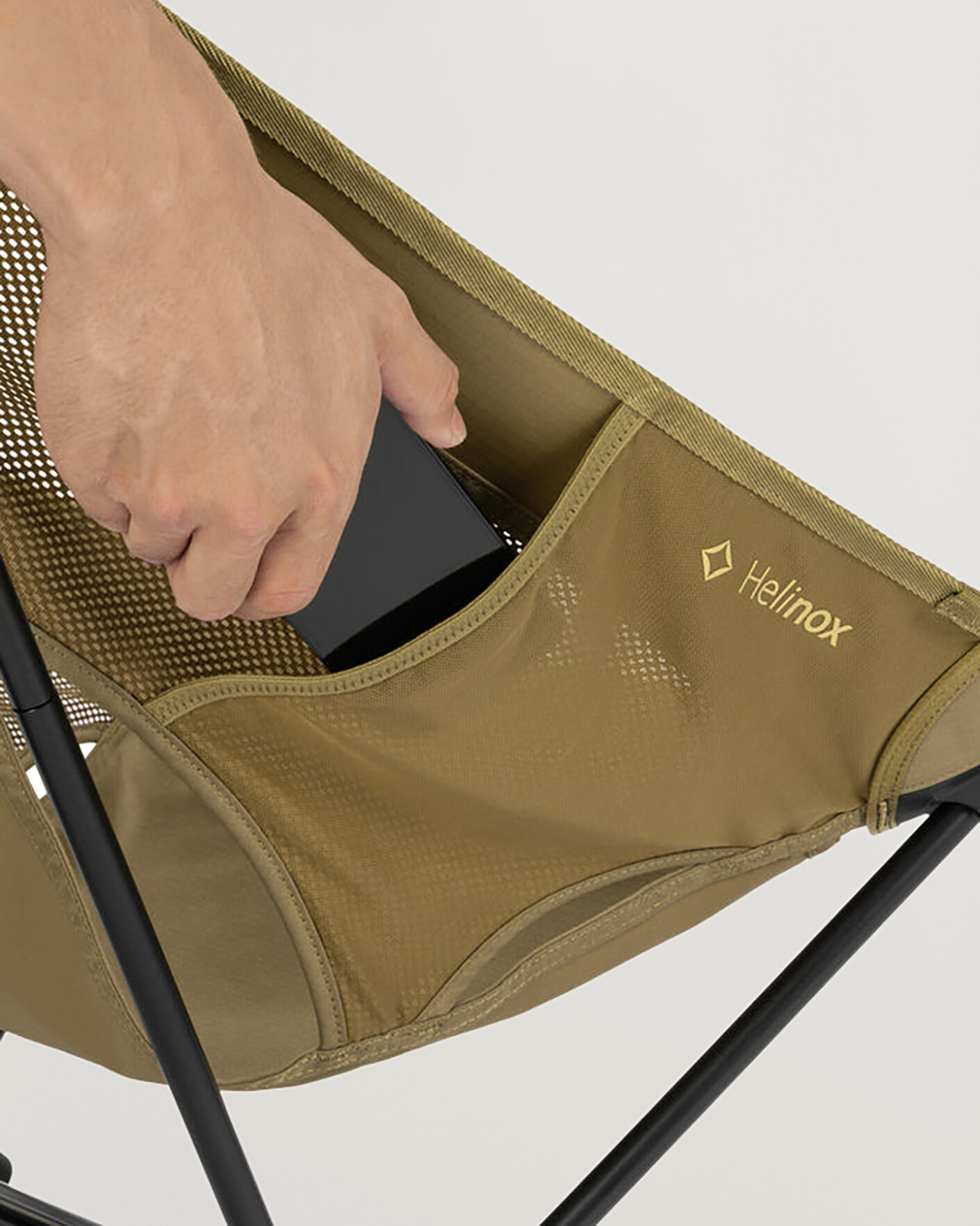 Mies | Outdoor living | Helinox | Chair One (Re) Packable Coyote Tan