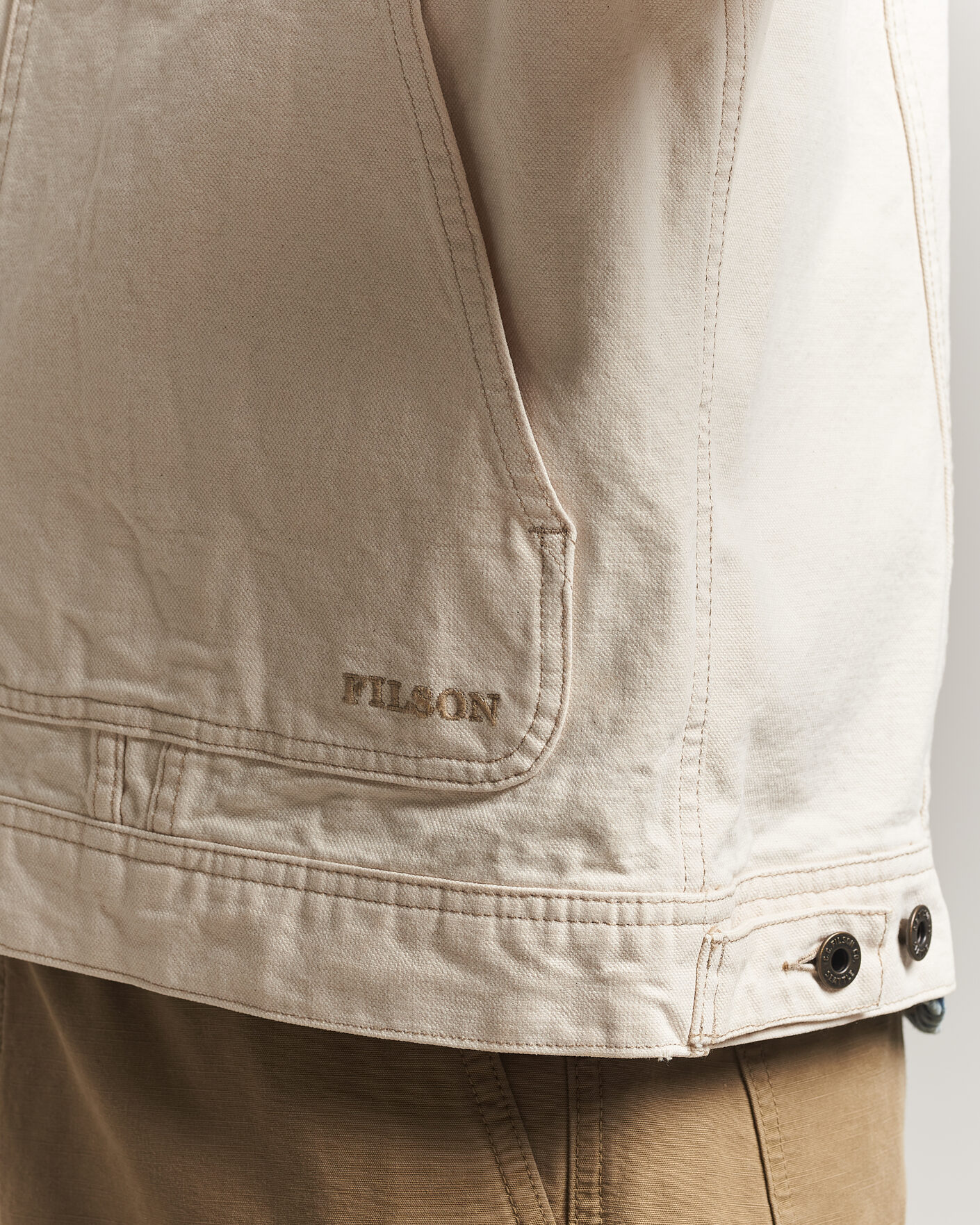 Mies | Takit | Filson | Rustic Canvas Short Cruiser Natural Seed
