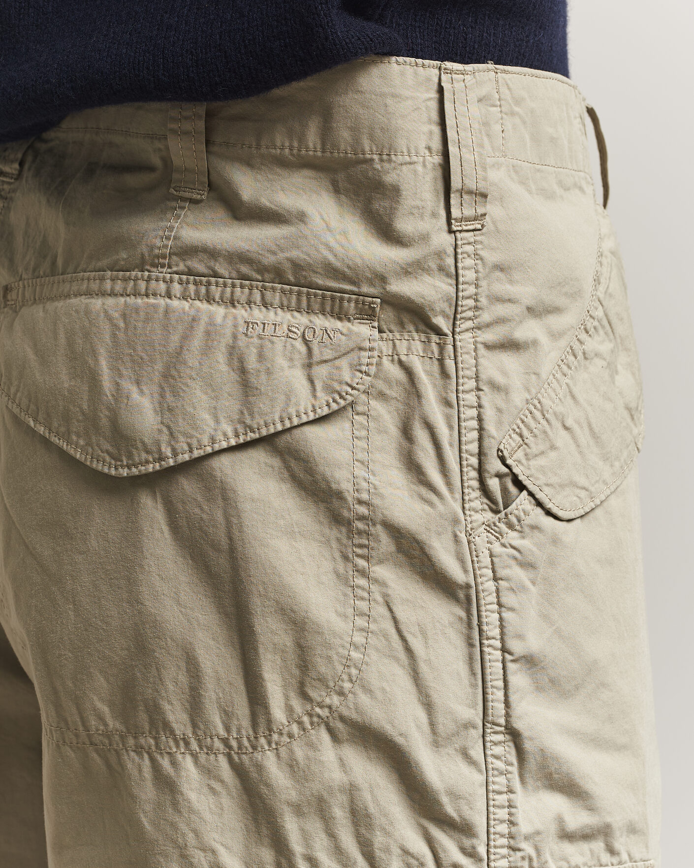 Mies | Housut | Filson | Tropical Poplin Cargo Pants Dried Sage