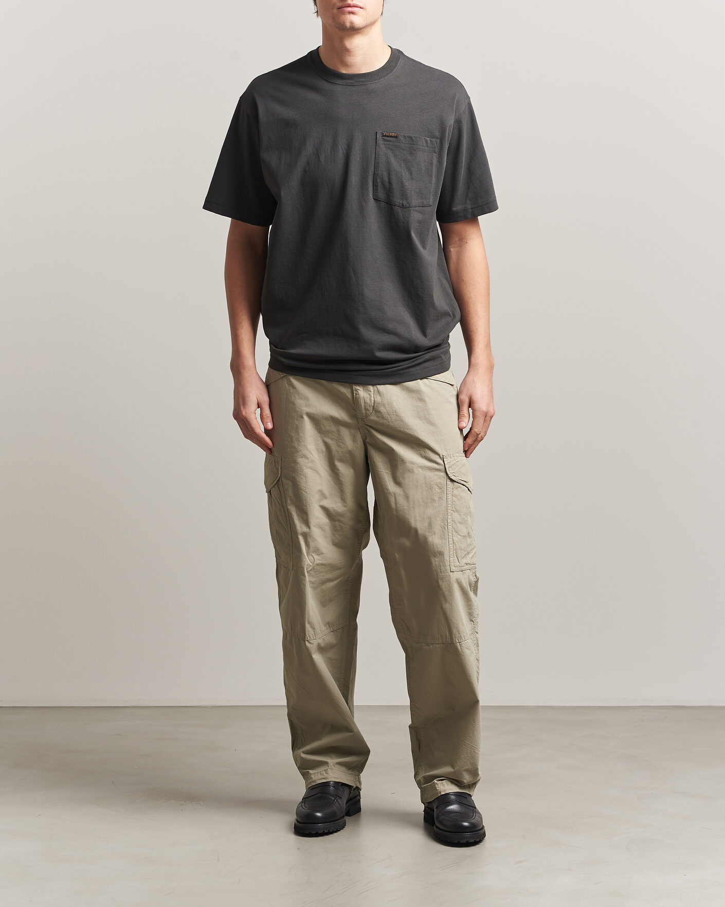Mies | T-paidat | Filson | Pocket T-Shirt Faded Black