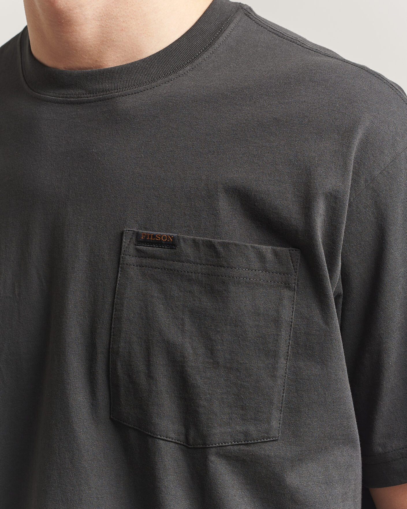Mies | T-paidat | Filson | Pocket T-Shirt Faded Black