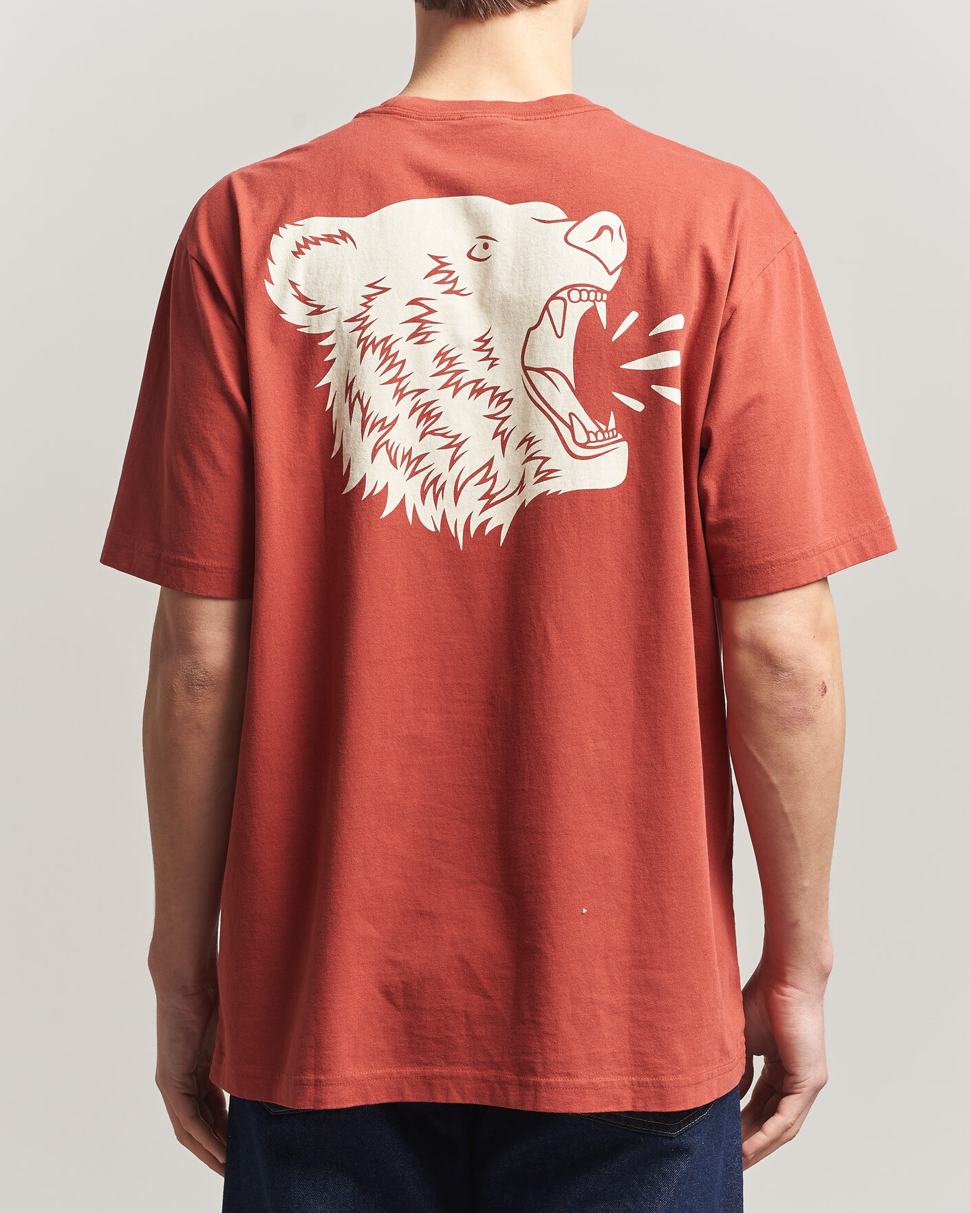 Mies | T-paidat | Filson | Bear Graphic T-Shirt Chili Oil