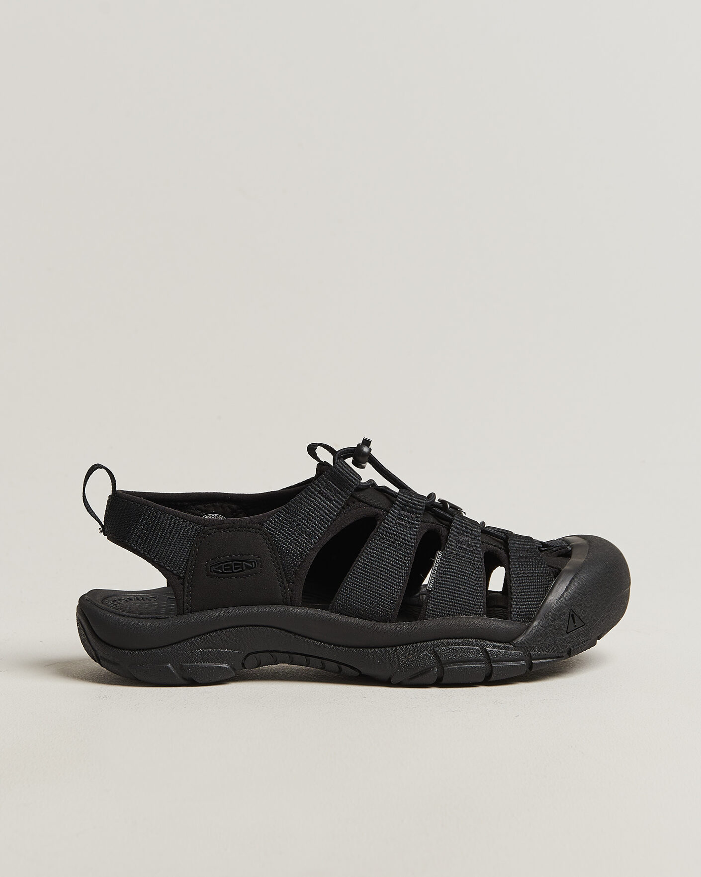 Mies | Sandaalit ja tohvelit | KEEN | Newport Sandal Triple Black