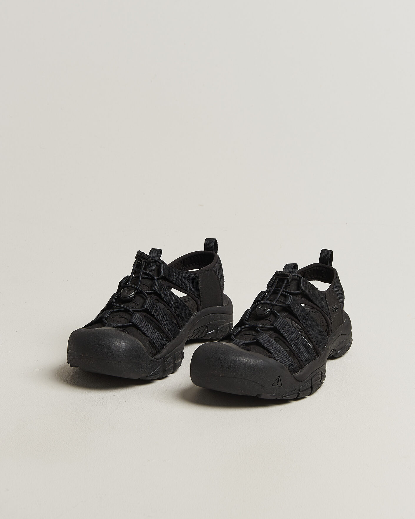 Mies | Sandaalit ja tohvelit | KEEN | Newport Sandal Triple Black