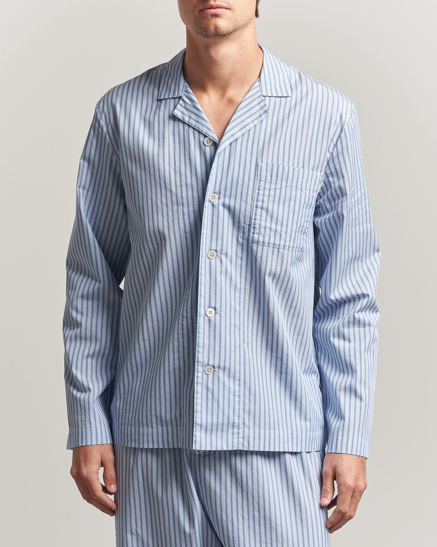 Mies | Yöpuvut ja kylpytakit | Tekla | Fine Twill Pyjama Shirt Cooper Stripes